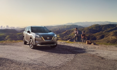 Nissan Rogue in the mountains