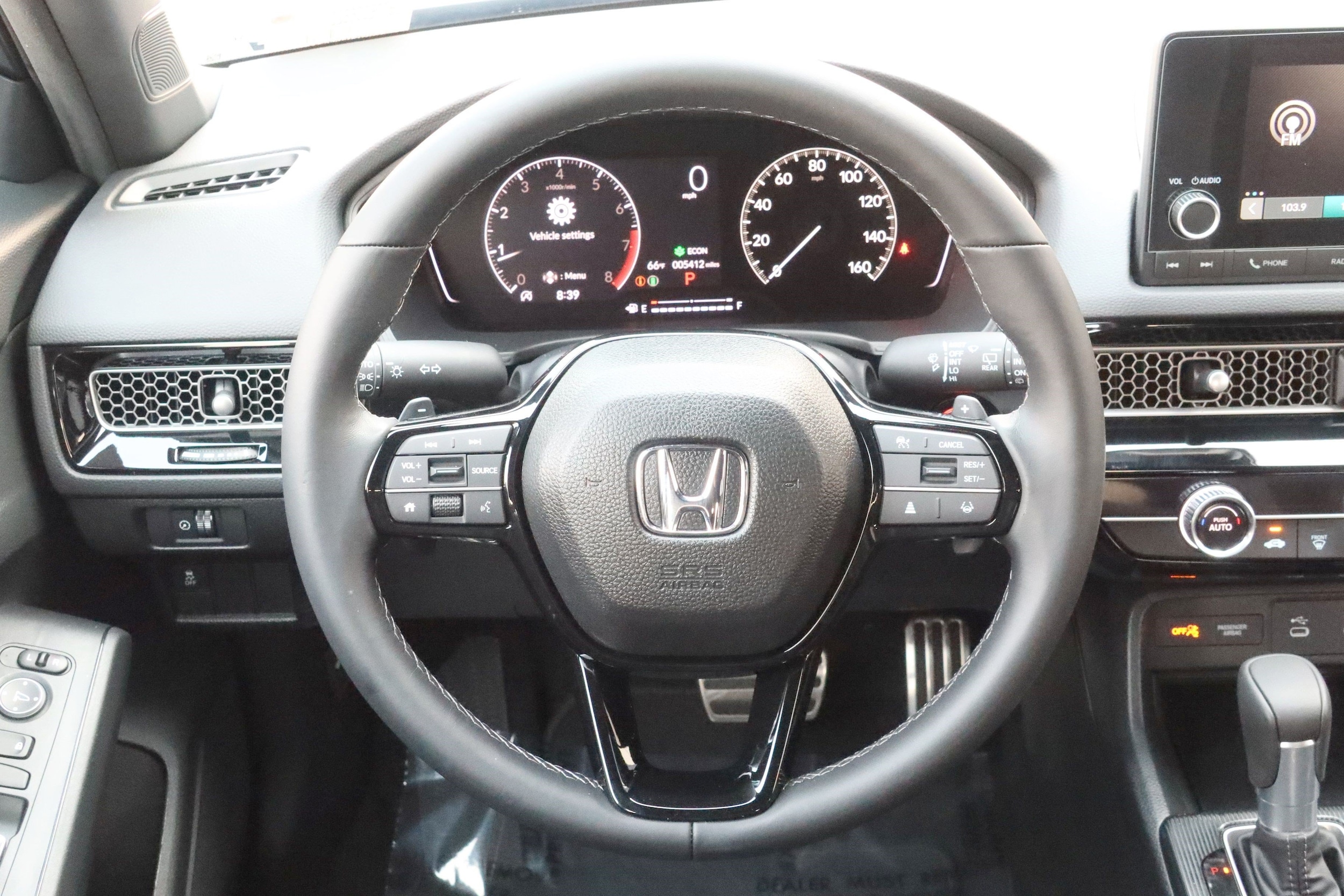 2026 Honda Civic Hatchback Sport - Photo 20