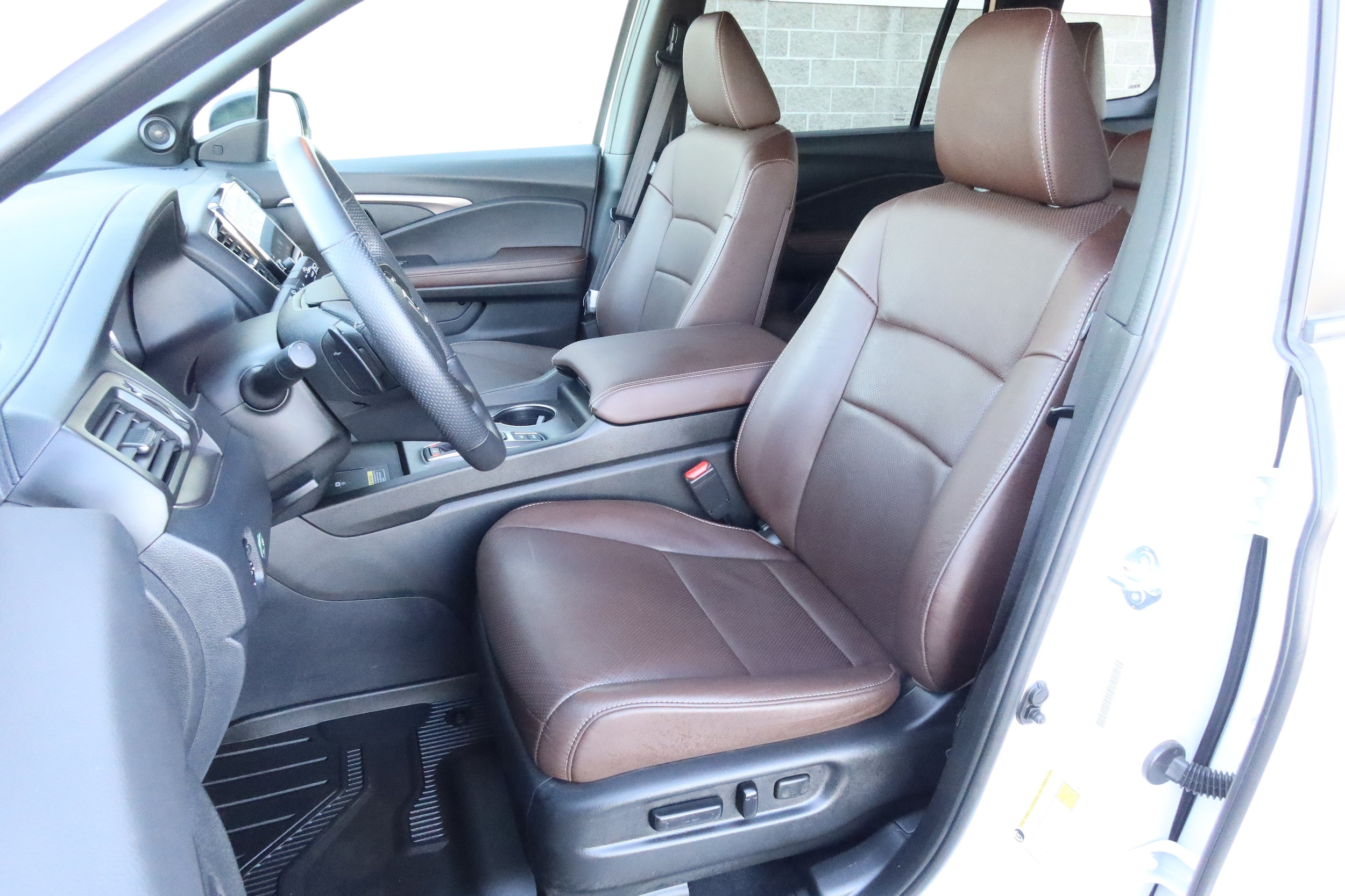 2024 Honda Passport EX-L - Photo 12