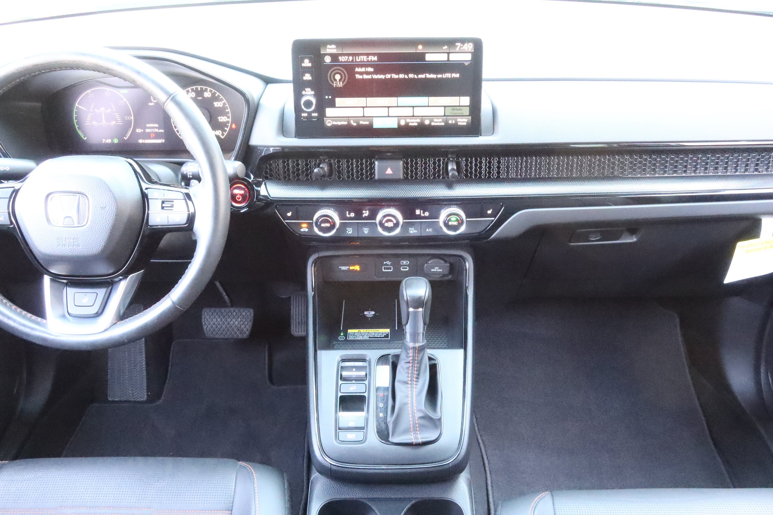 2024 Honda CR-V Sport Touring - Photo 23