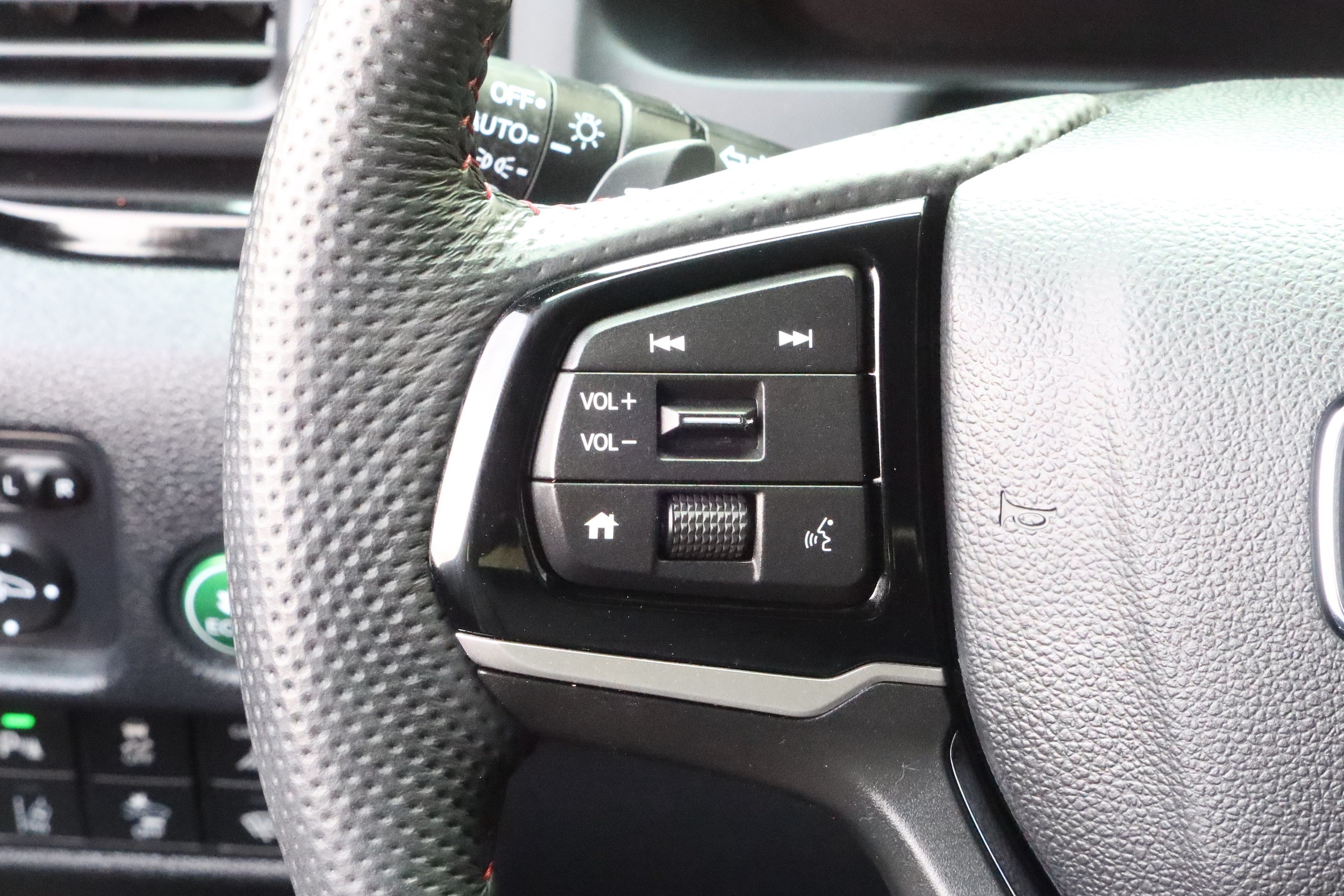 2024 Honda Ridgeline Black Edition - Photo 21