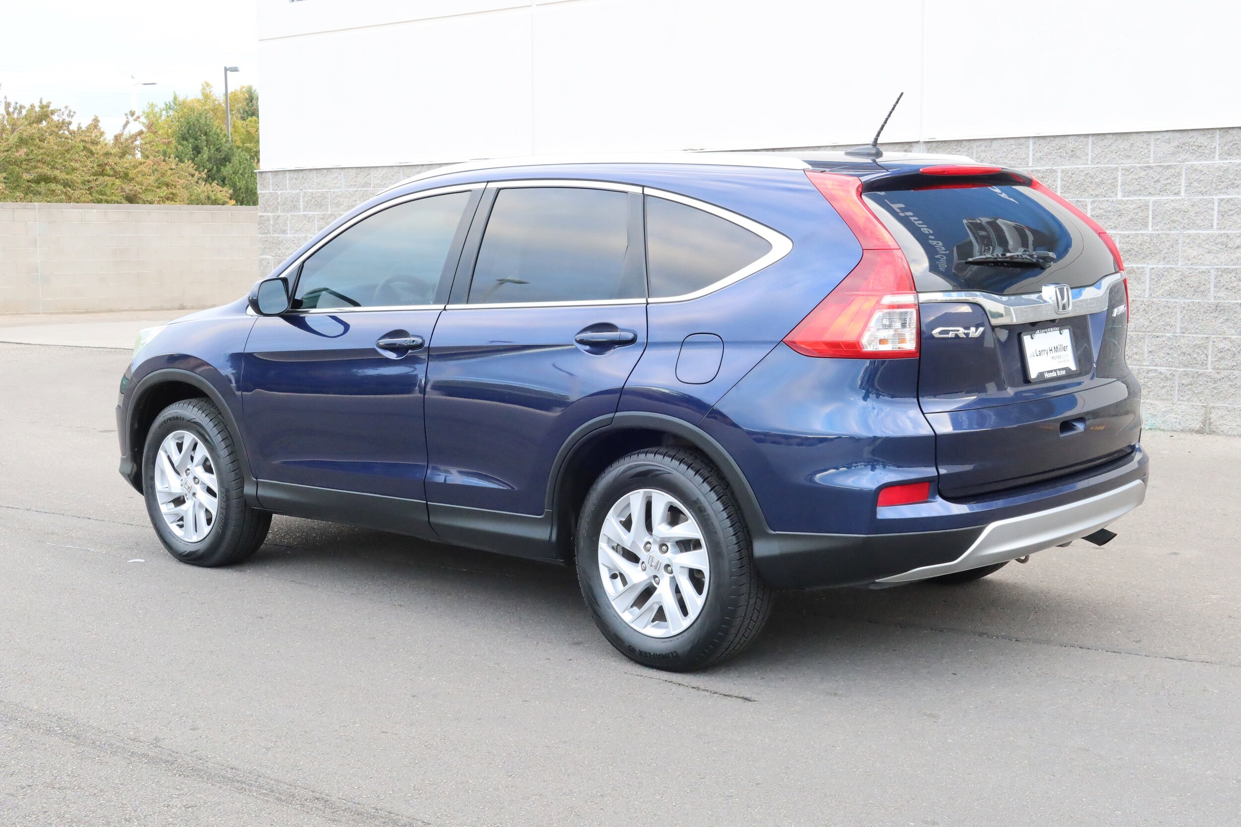 2015 Honda CR-V EX-L photo 3