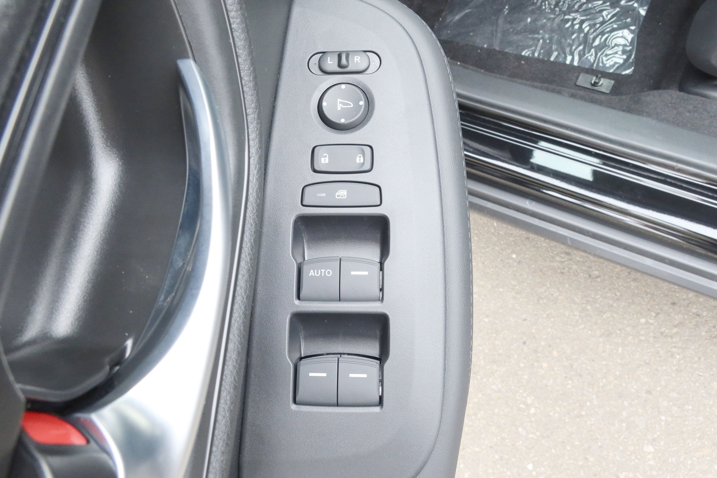 2026 Honda HR-V LX - Photo 15