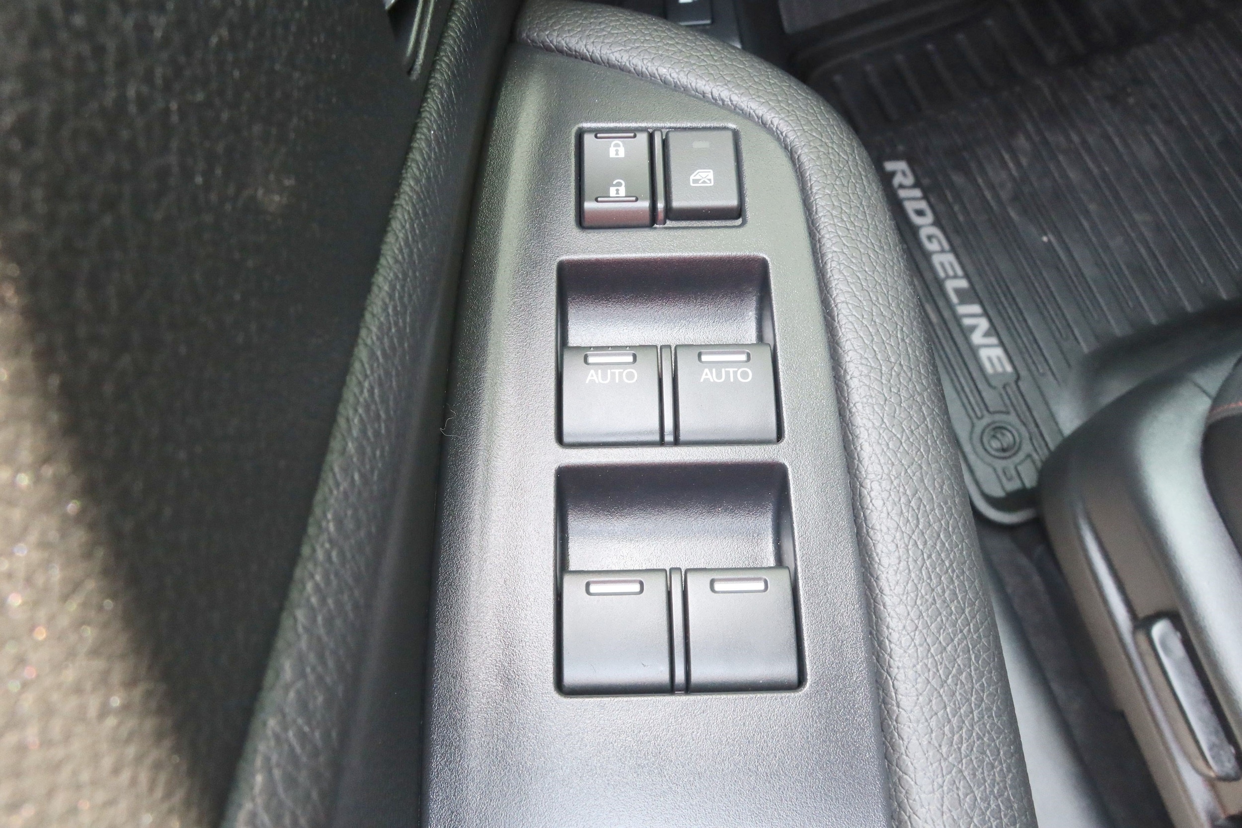 2024 Honda Ridgeline Black Edition - Photo 15