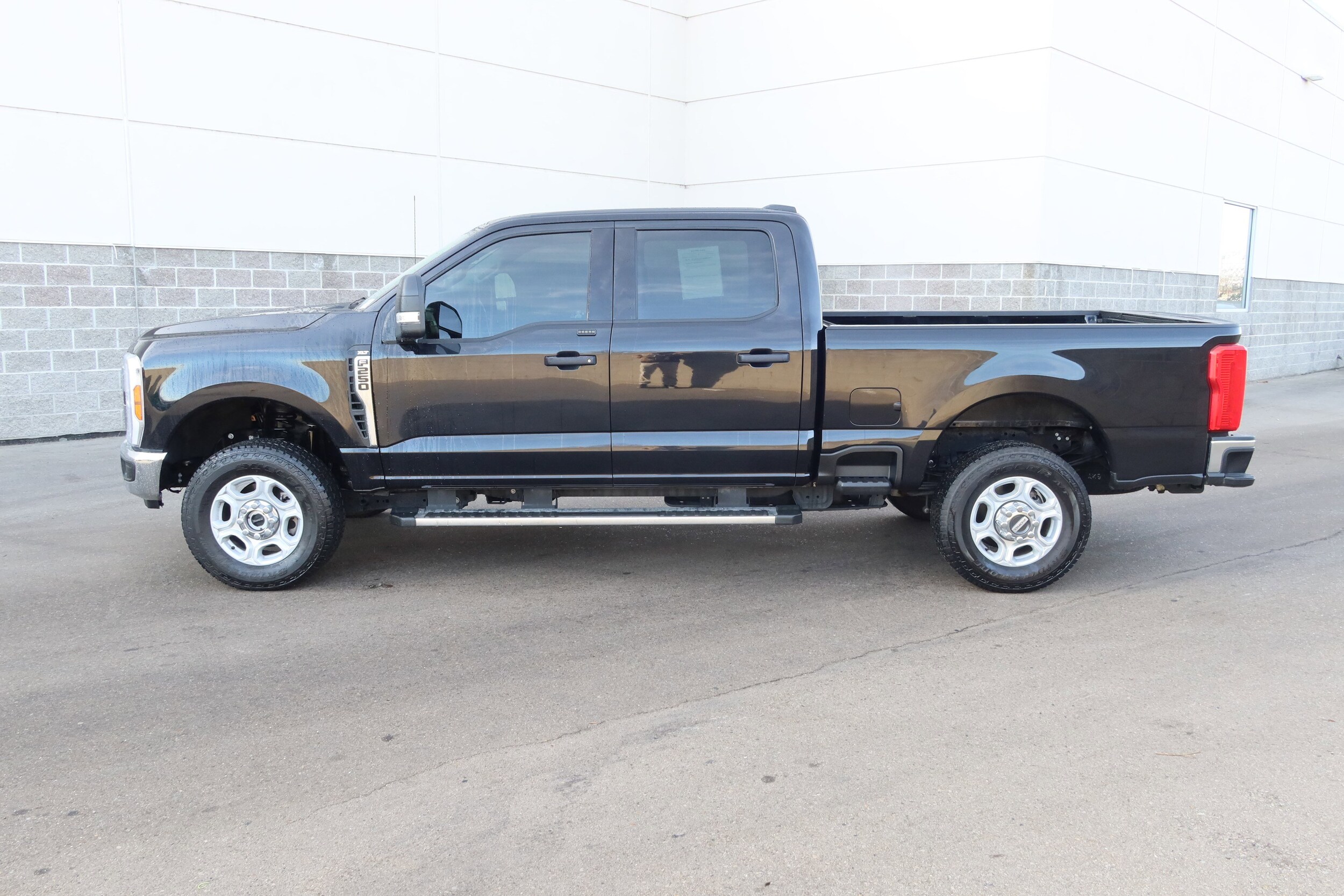 2025 Ford F-250 Super Duty XLT