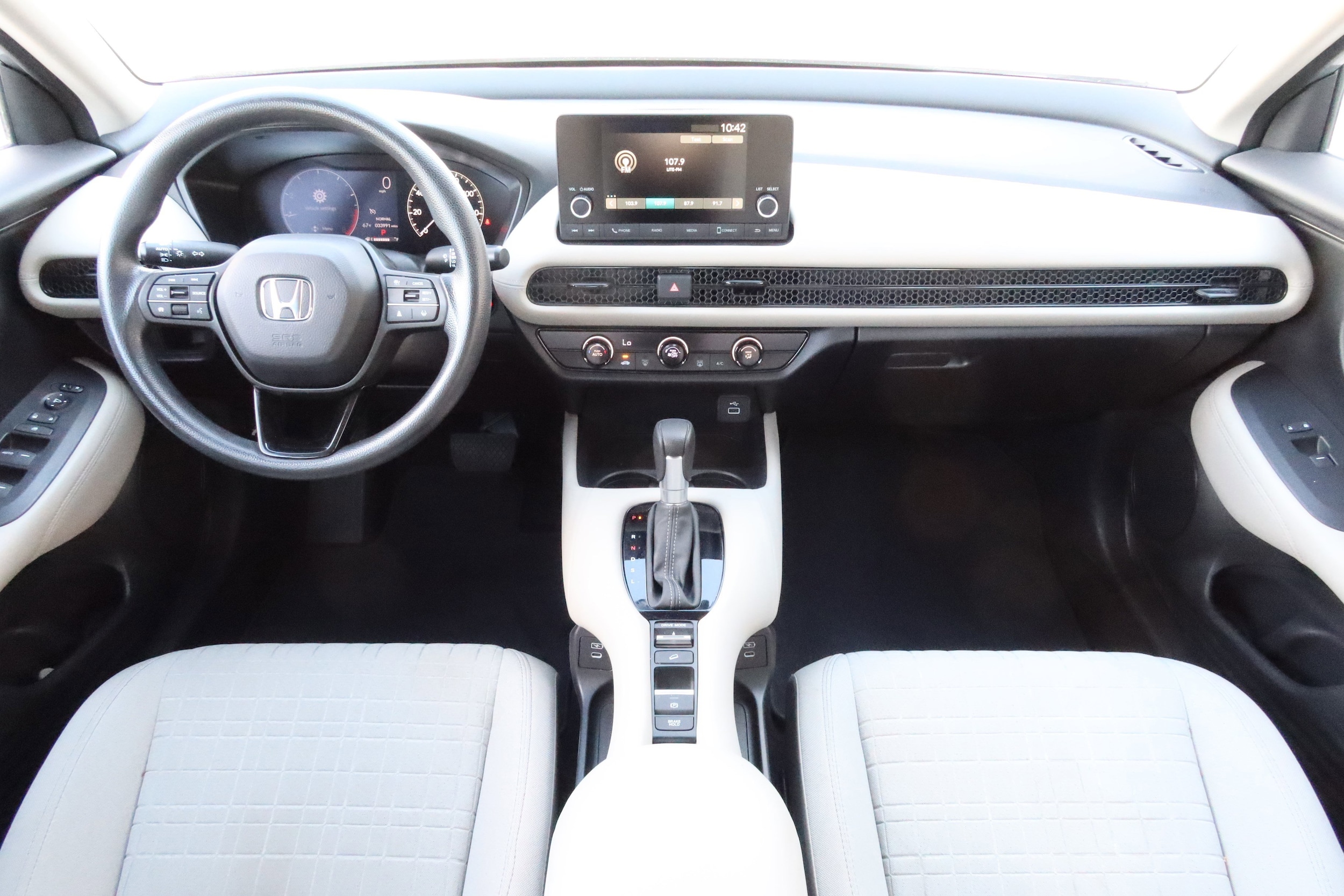 2024 Honda HR-V LX - Photo 17