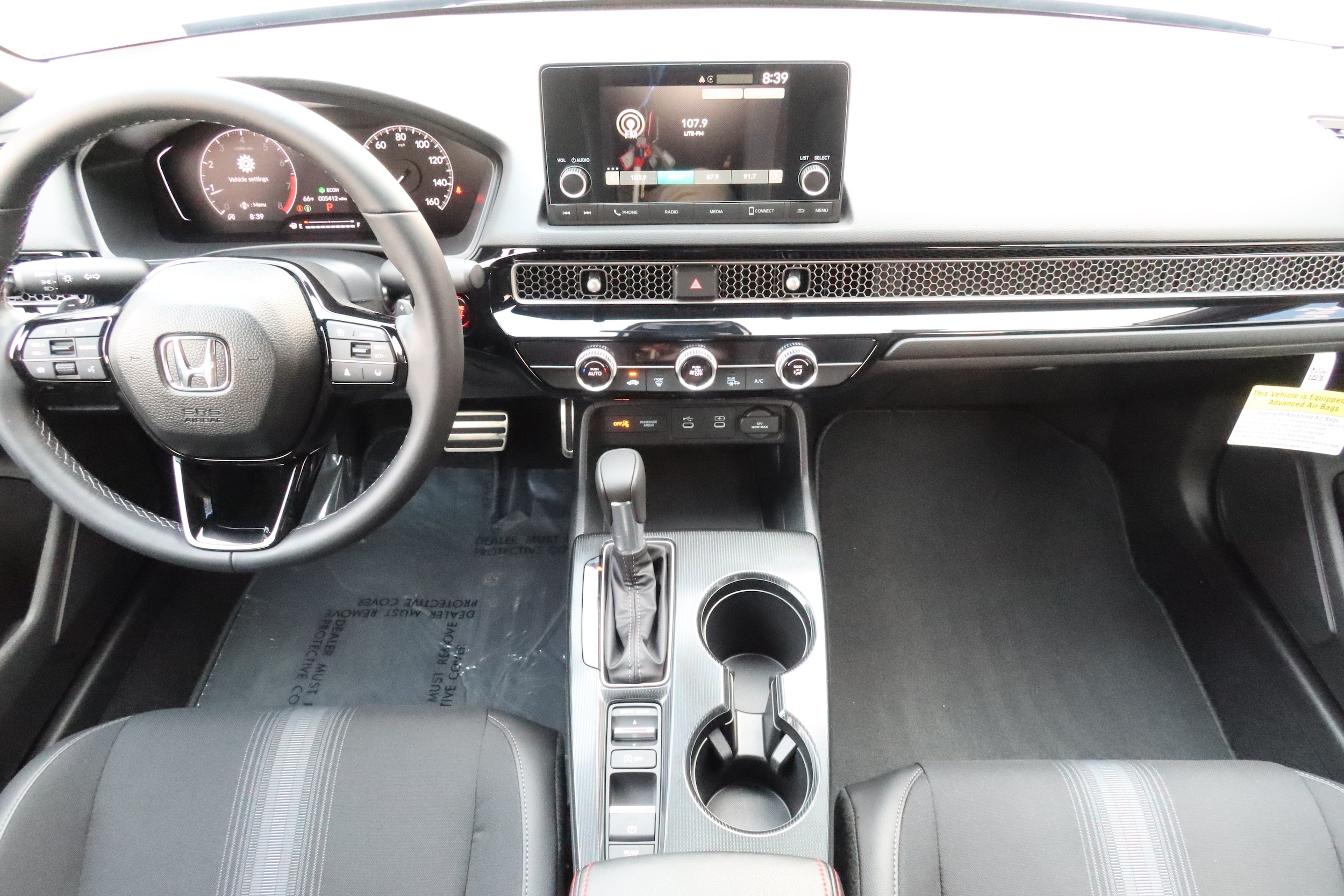 2026 Honda Civic Hatchback Sport - Photo 23