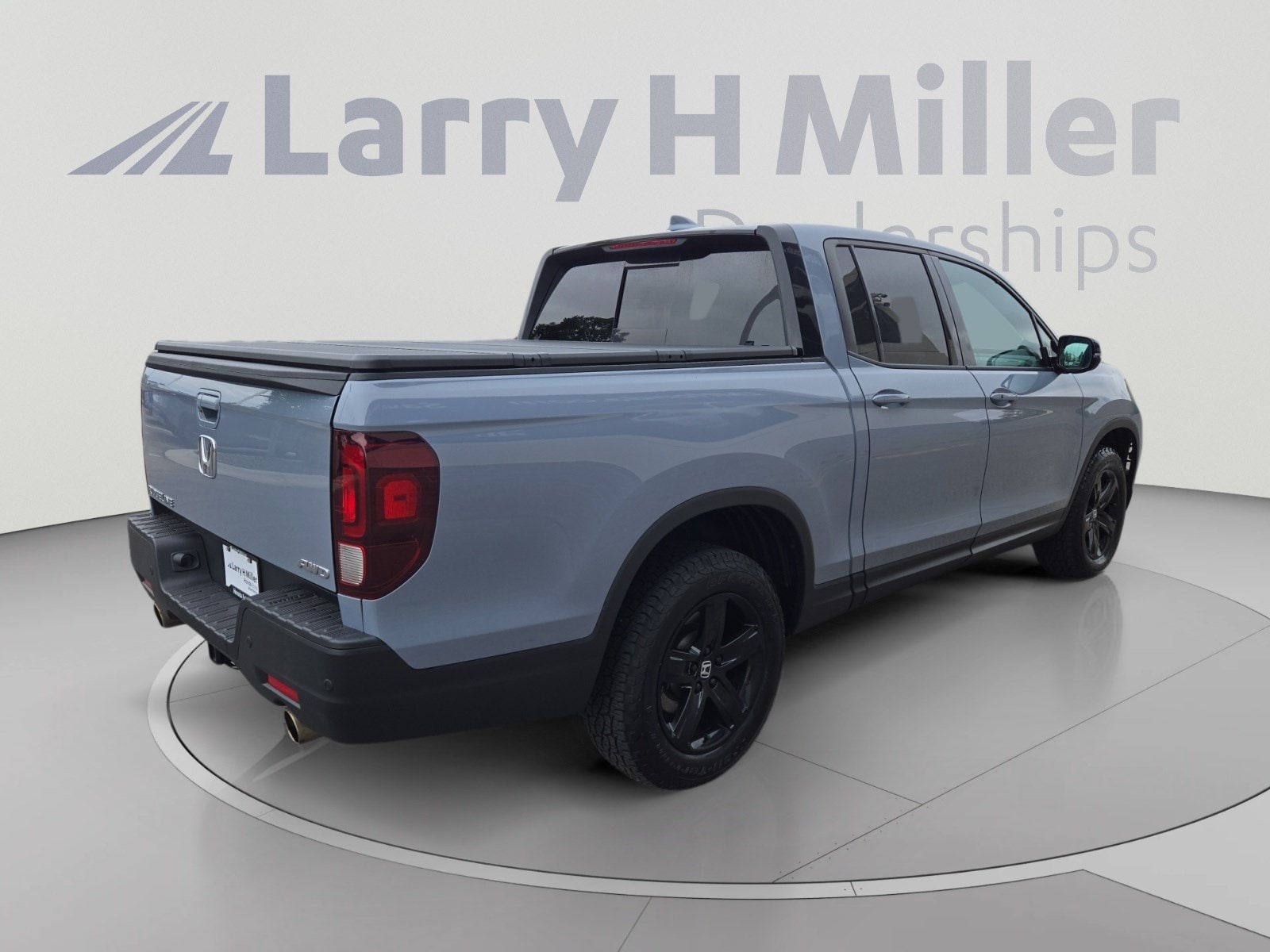 2023 Honda Ridgeline Black Edition - Photo 6