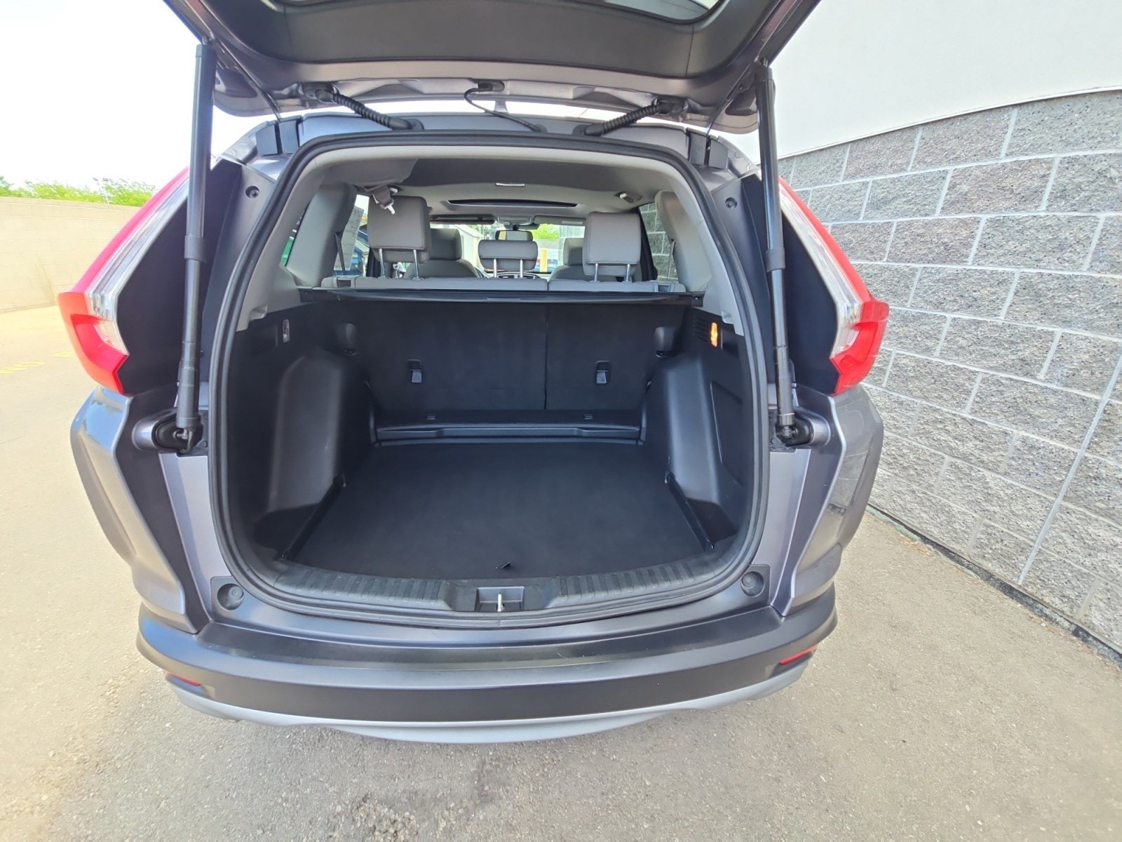 2019 Honda CR-V Touring - Photo 31
