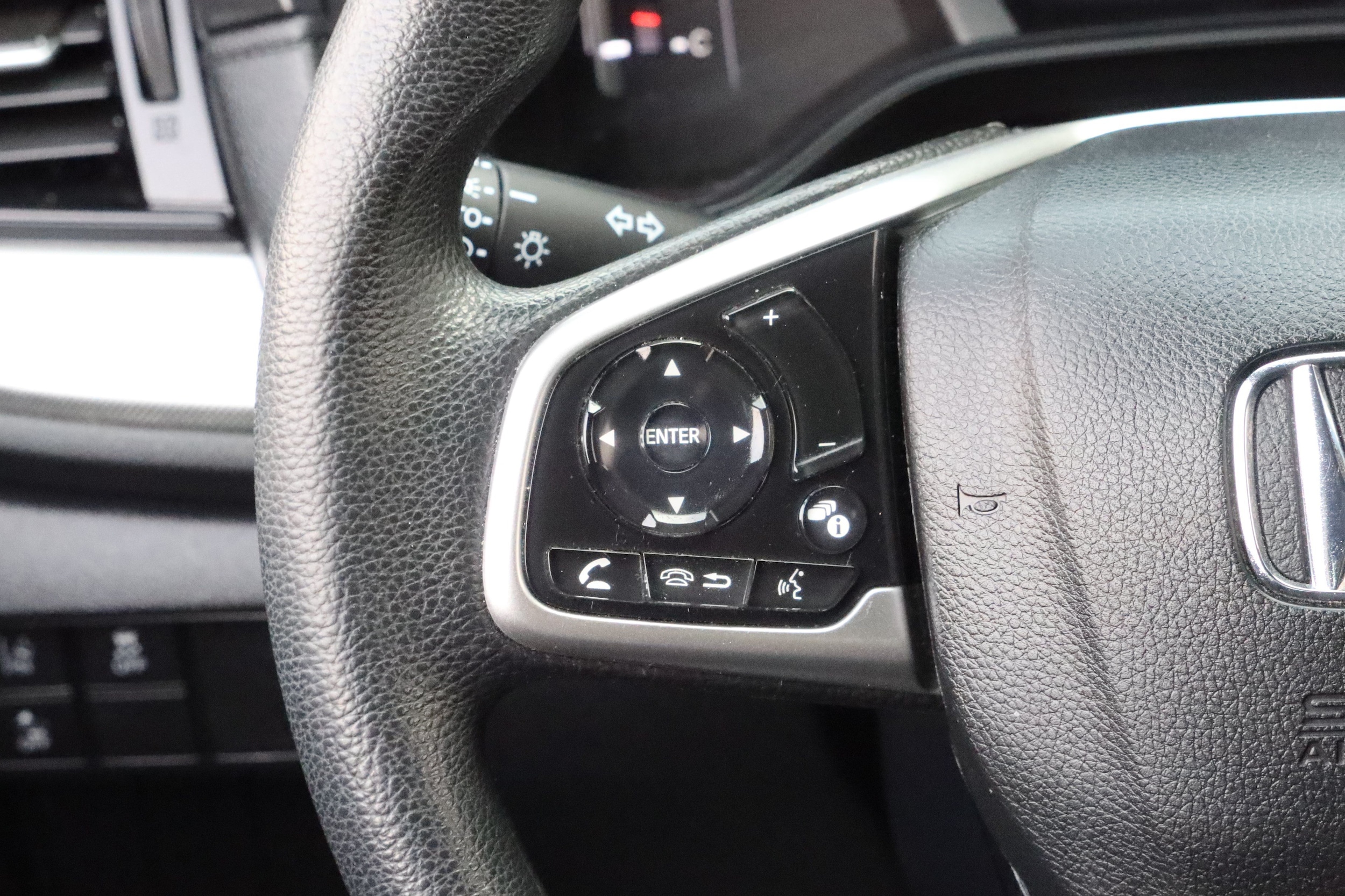 2021 Honda CR-V SE - Photo 21
