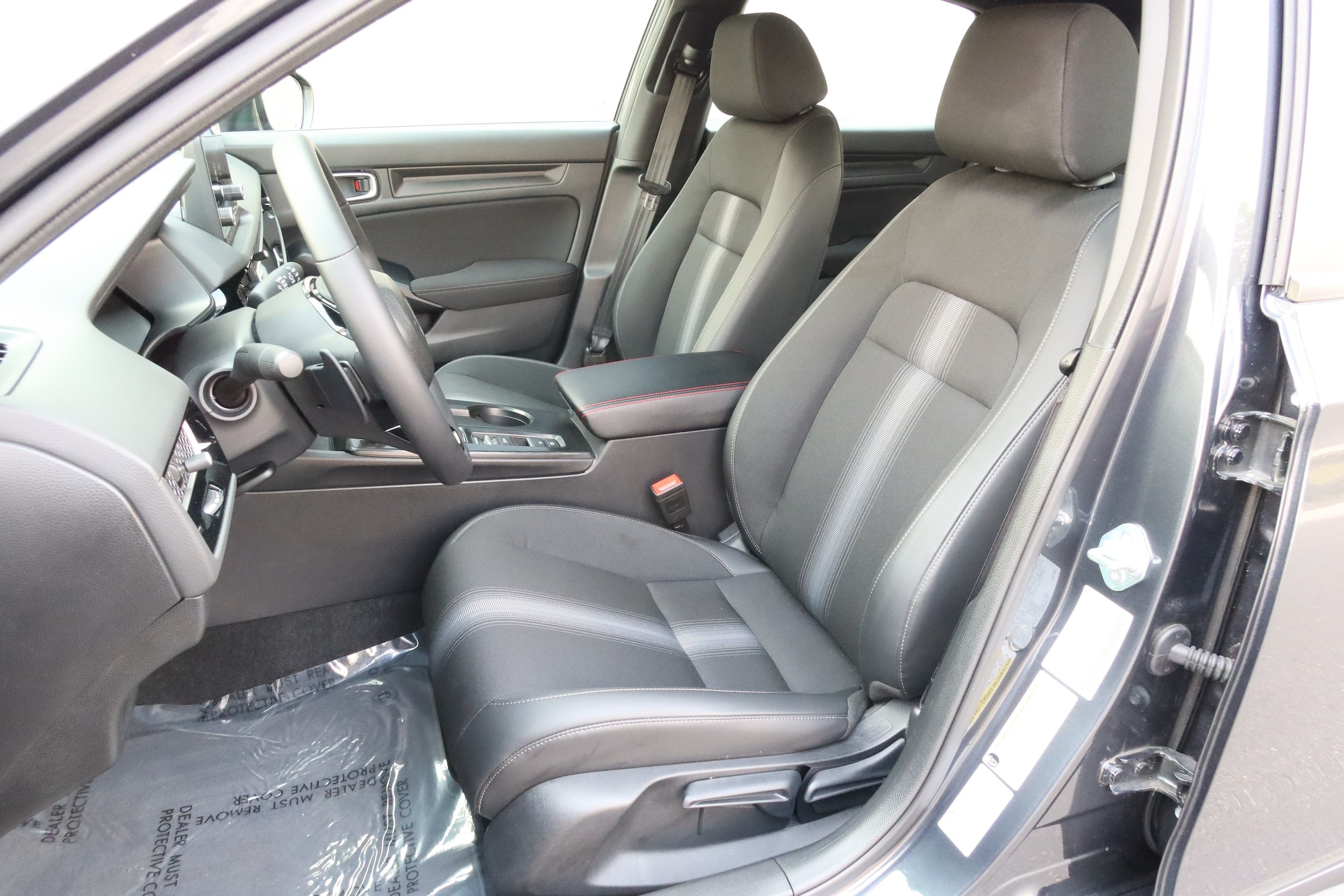 2026 Honda Civic Hatchback Sport - Photo 12