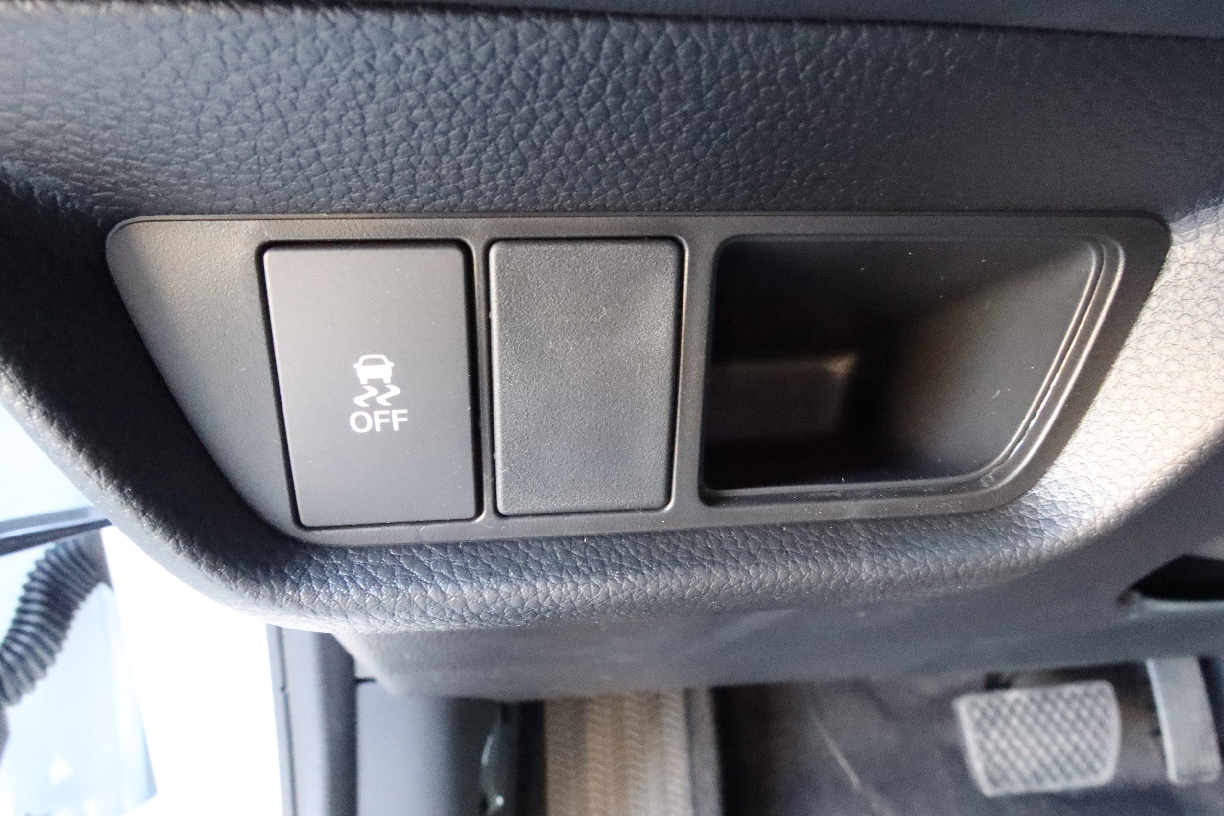 2026 Honda HR-V EX-L - Photo 16