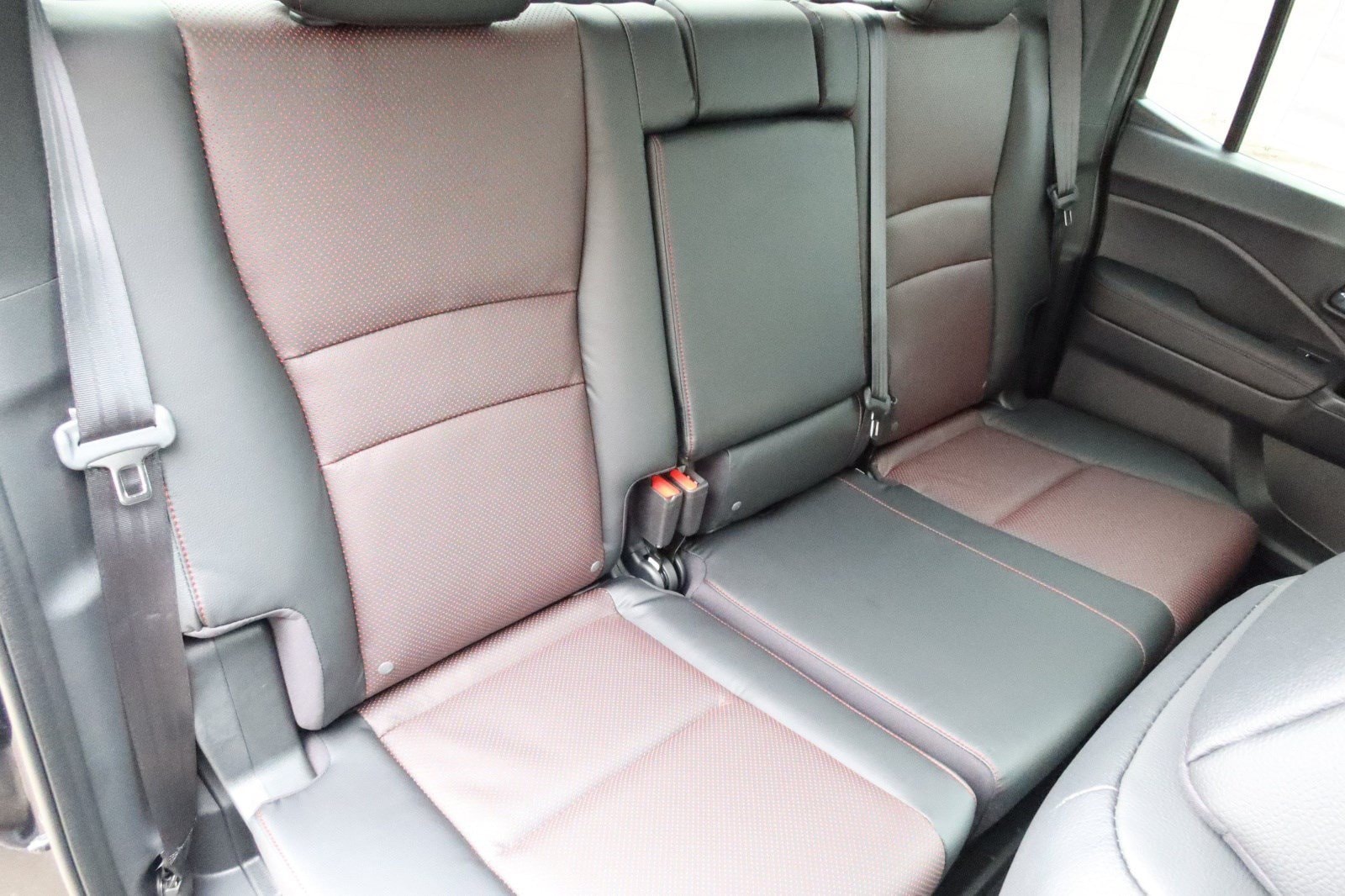 2026 Honda Ridgeline Black Edition - Photo 36