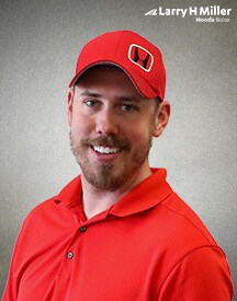 Staff member Clint from ID_44c49cd5407f