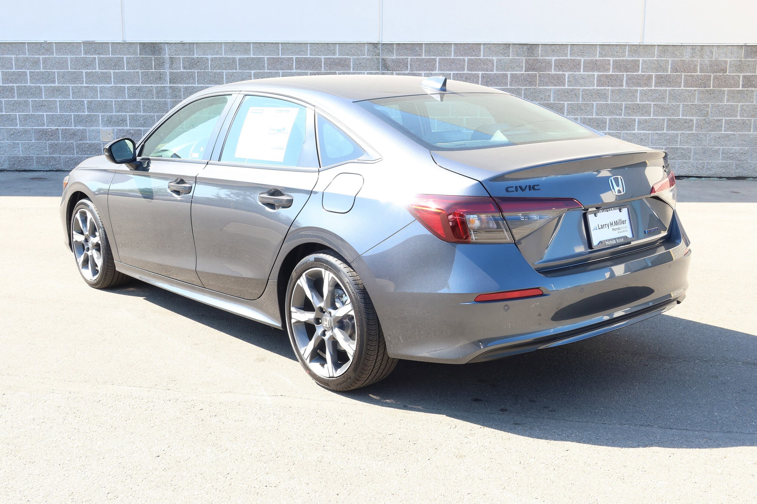 2026 Honda Civic Hybrid Sport Touring photo 2
