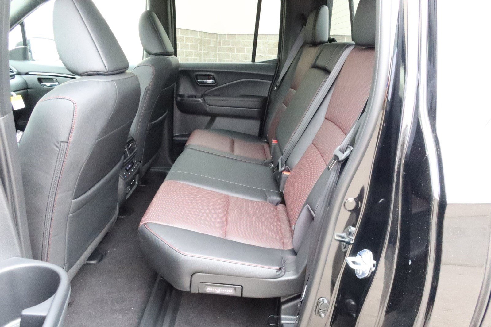 2026 Honda Ridgeline Black Edition - Photo 32
