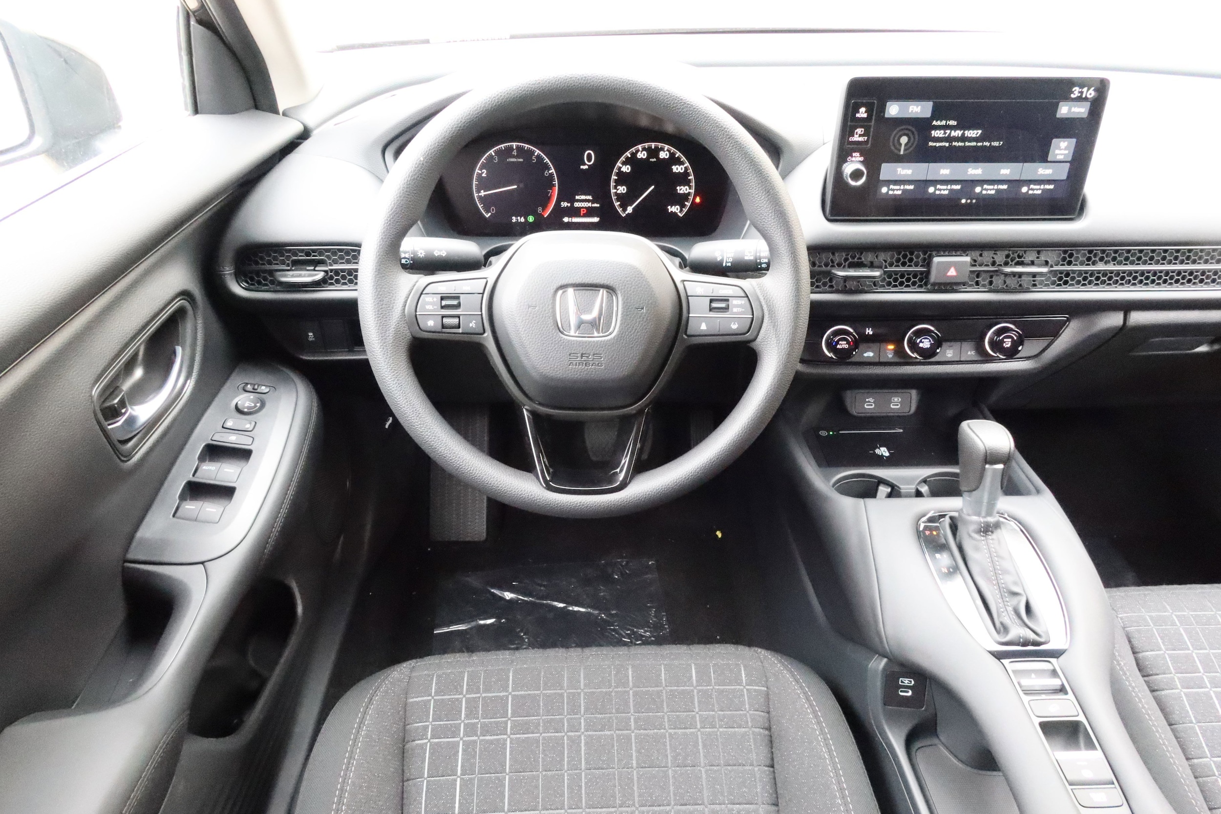 2026 Honda HR-V LX - Photo 18