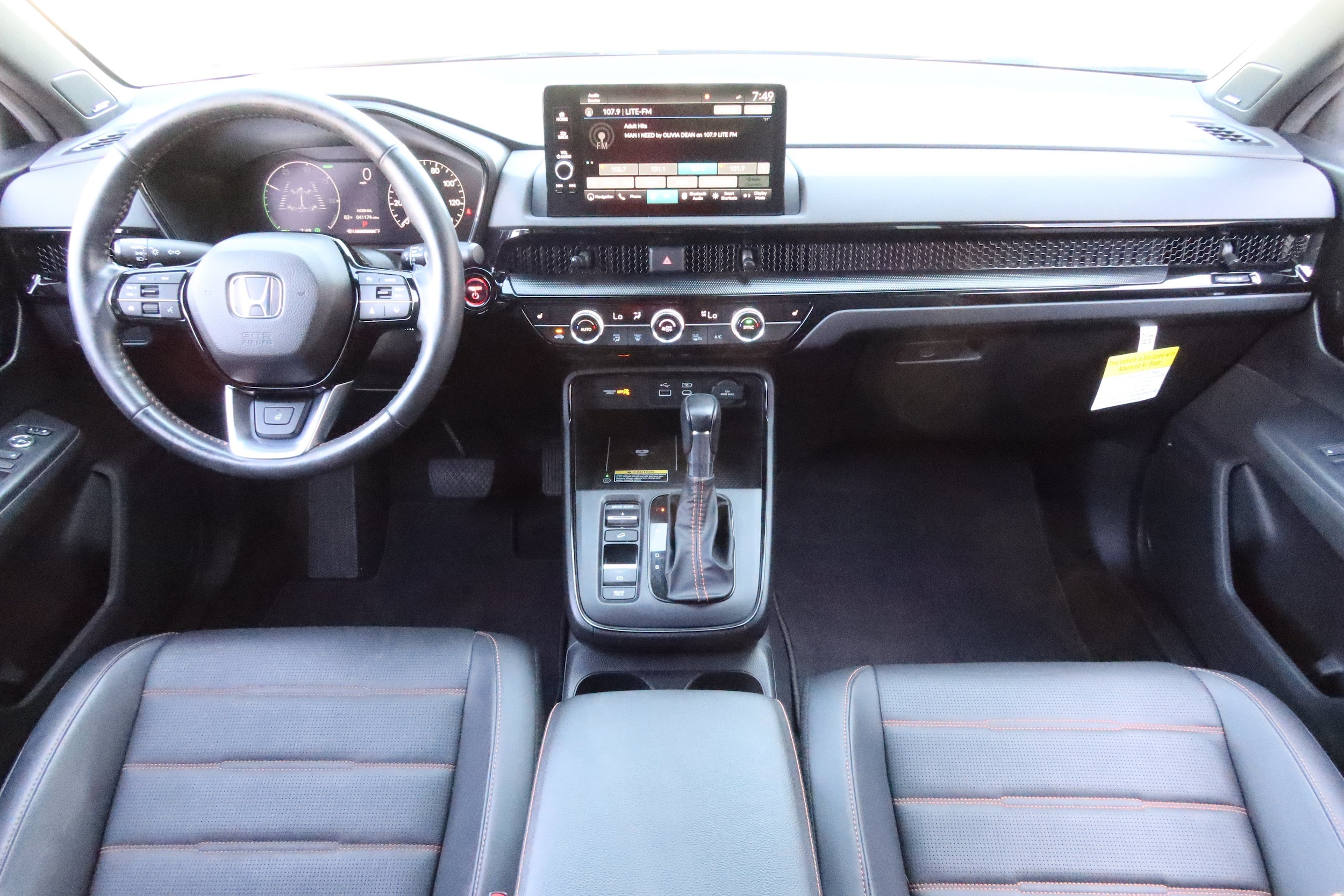 2024 Honda CR-V Sport Touring - Photo 17