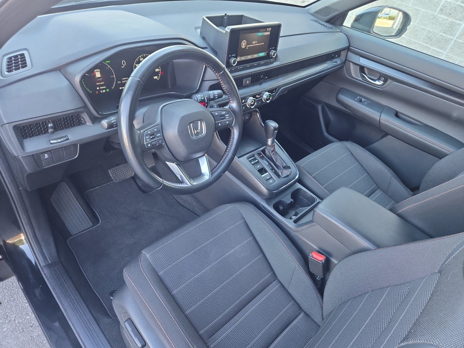2025 Honda CR-V Sport - Photo 11