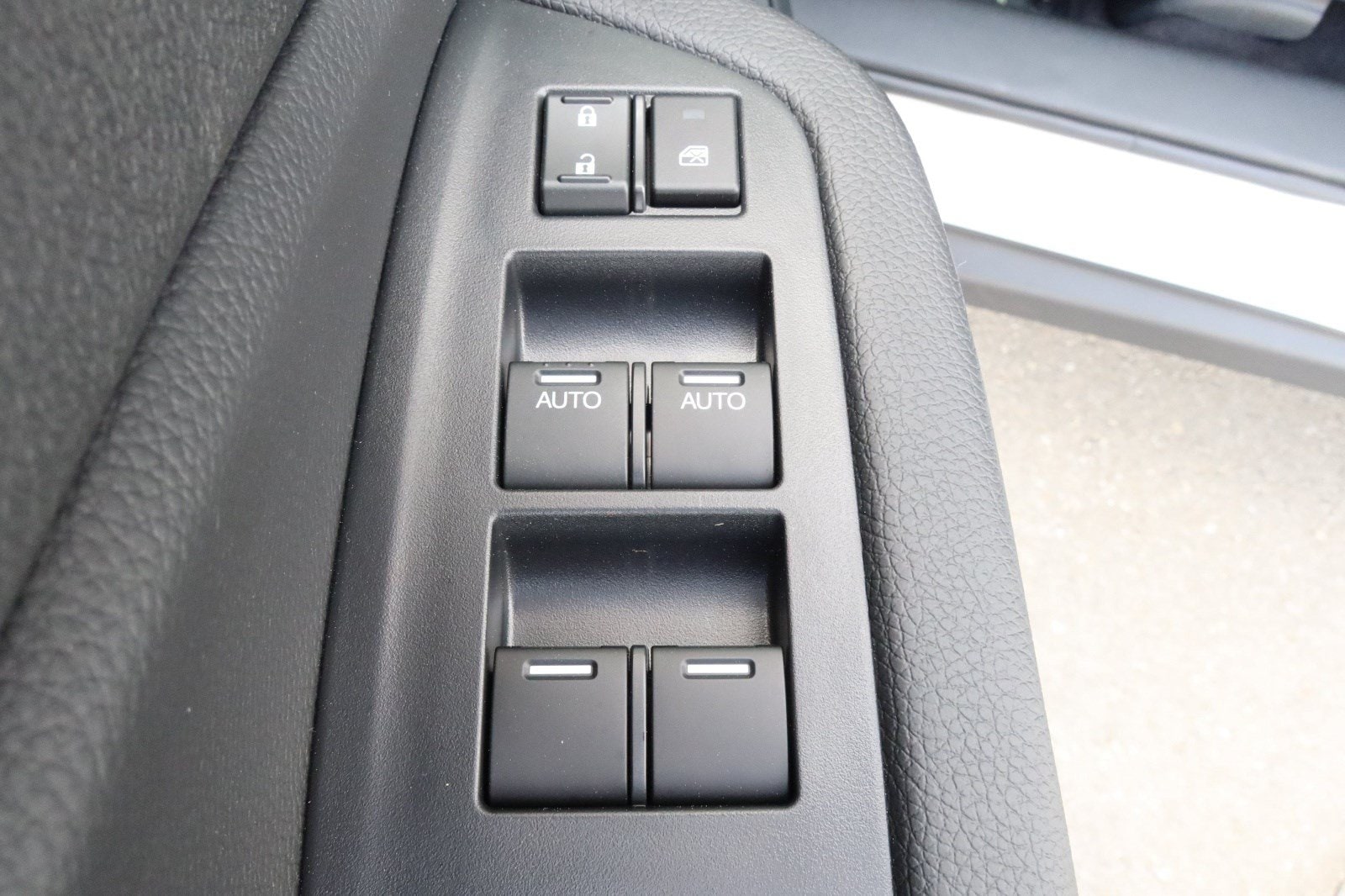 2026 Honda Ridgeline Black Edition - Photo 15