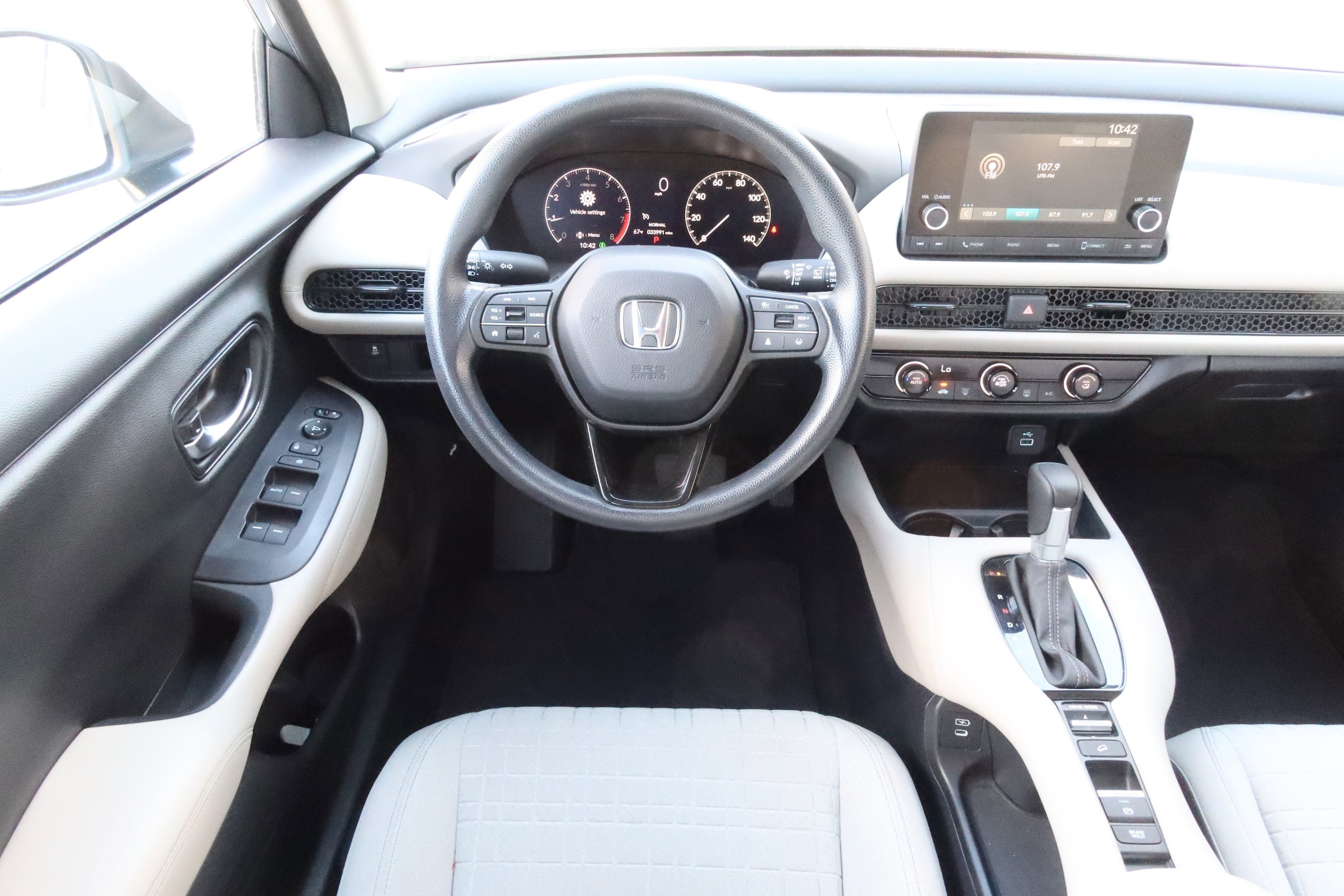 2024 Honda HR-V LX - Photo 18