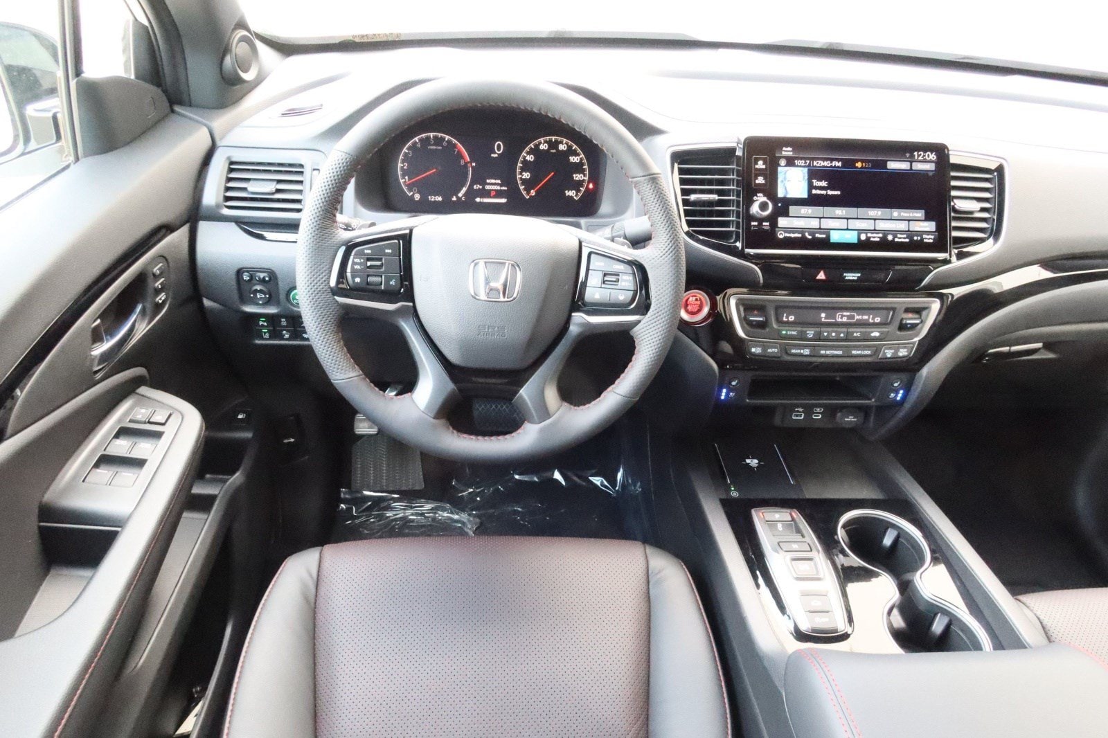 2026 Honda Ridgeline Black Edition - Photo 18