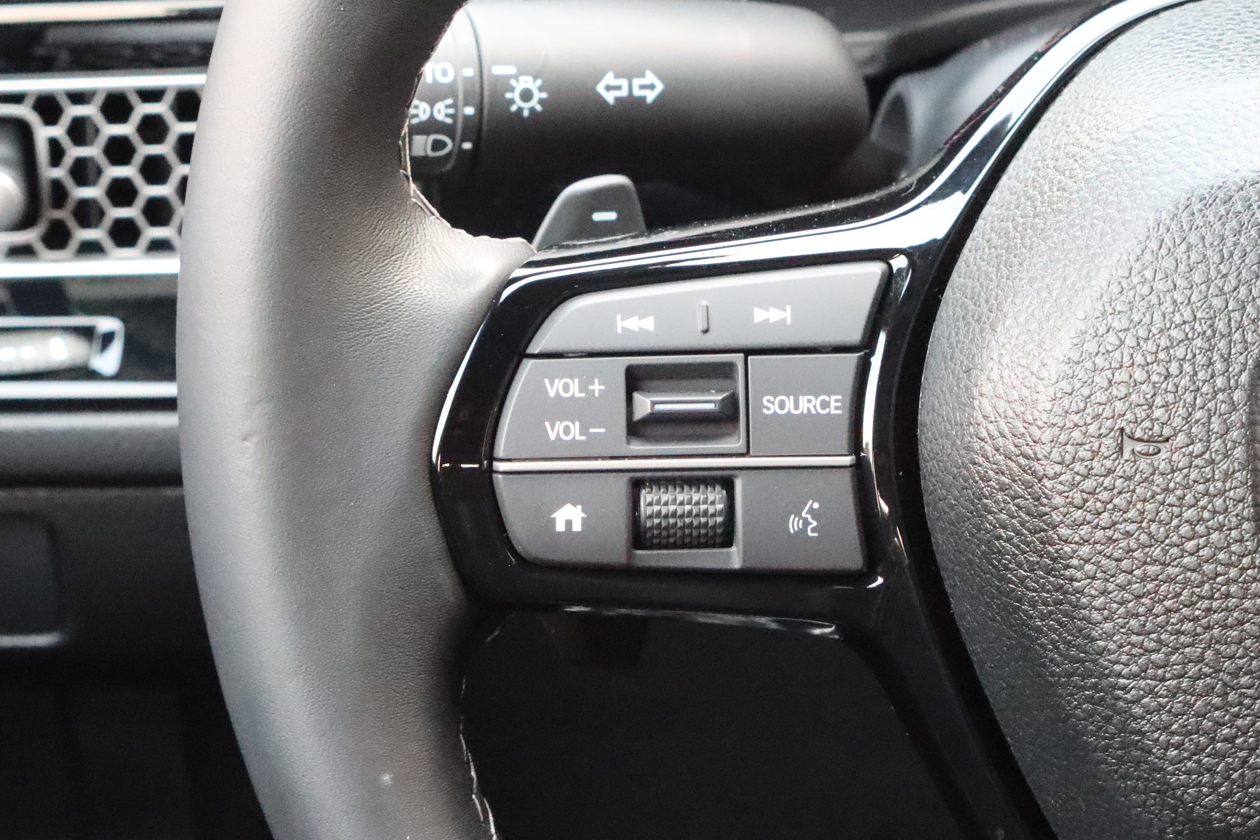 2026 Honda Civic Hatchback Sport - Photo 21