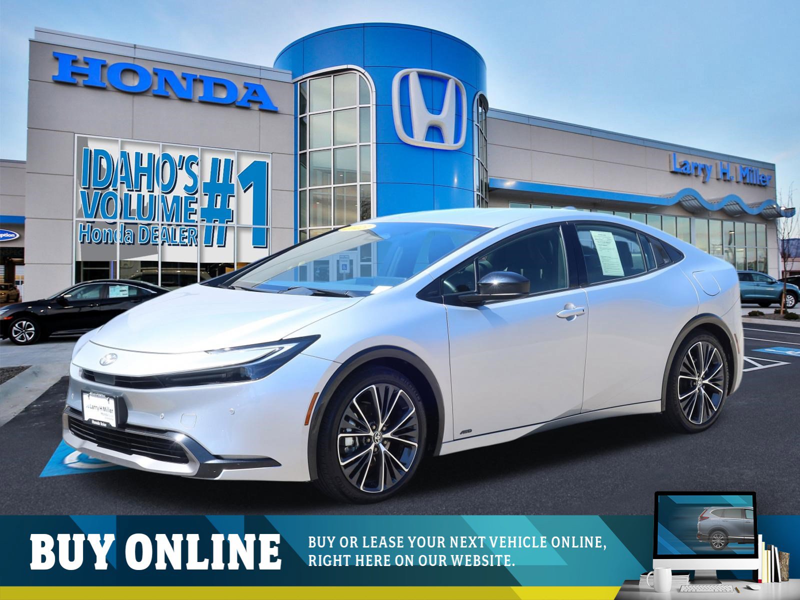 2025 Toyota Prius XLE AWD's photo