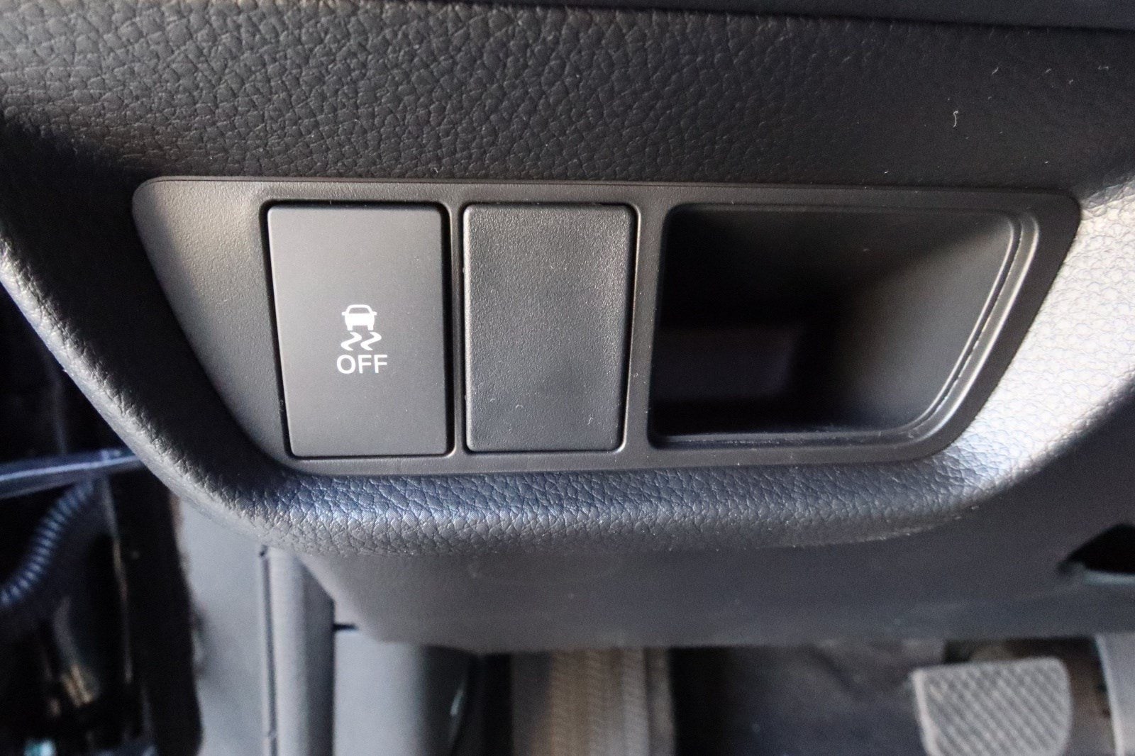2027 Honda HR-V Sport - Photo 16