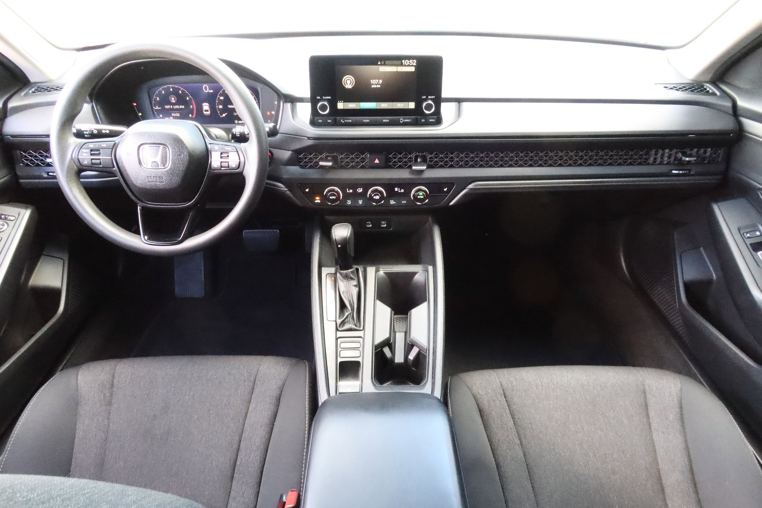 2024 Honda Accord EX - Photo 16