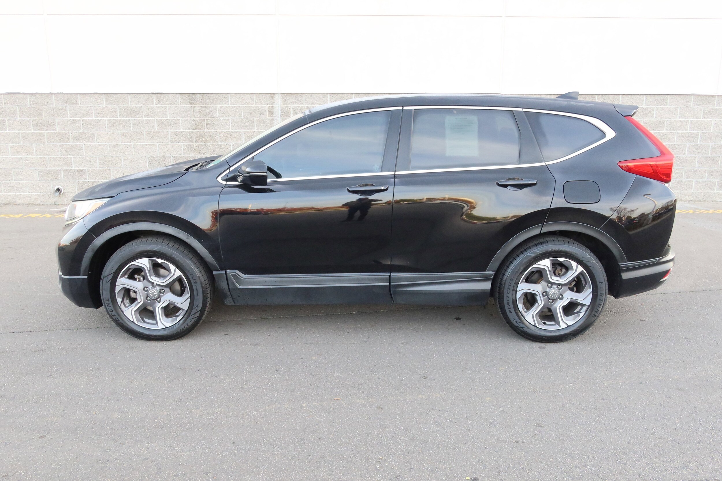 2018 Honda CR-V EX photo 2