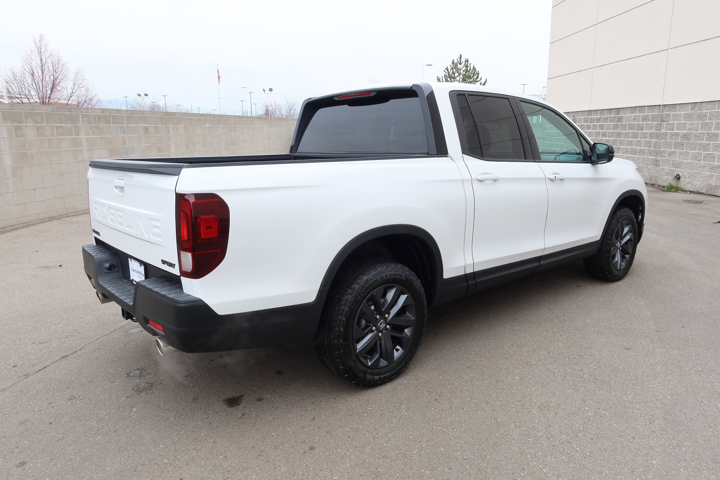 2026 Honda Ridgeline Sport - Photo 6