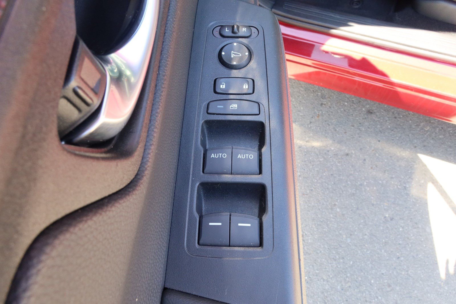 2025 Honda CR-V Sport - Photo 15