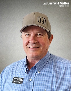 Staff member Richard Price from ID_cb596dd99566