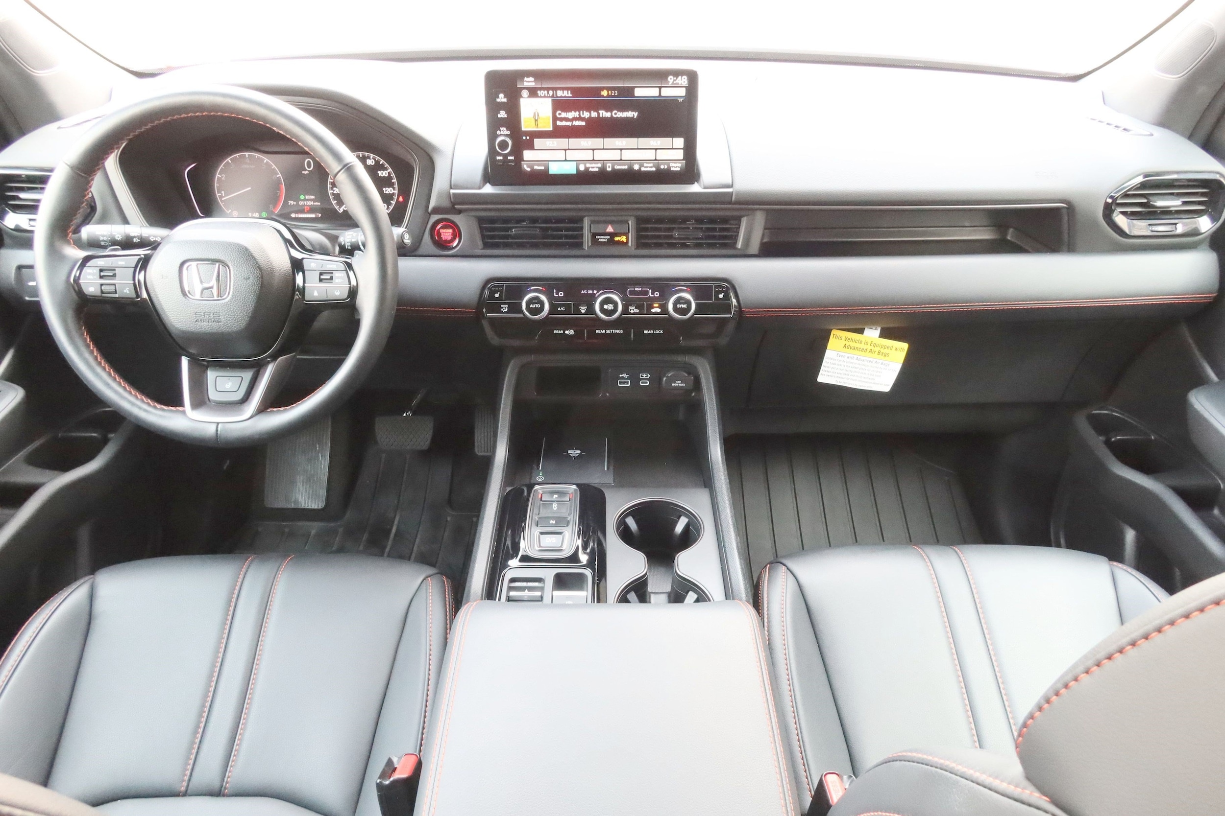 2025 Honda Pilot TrailSport - Photo 17