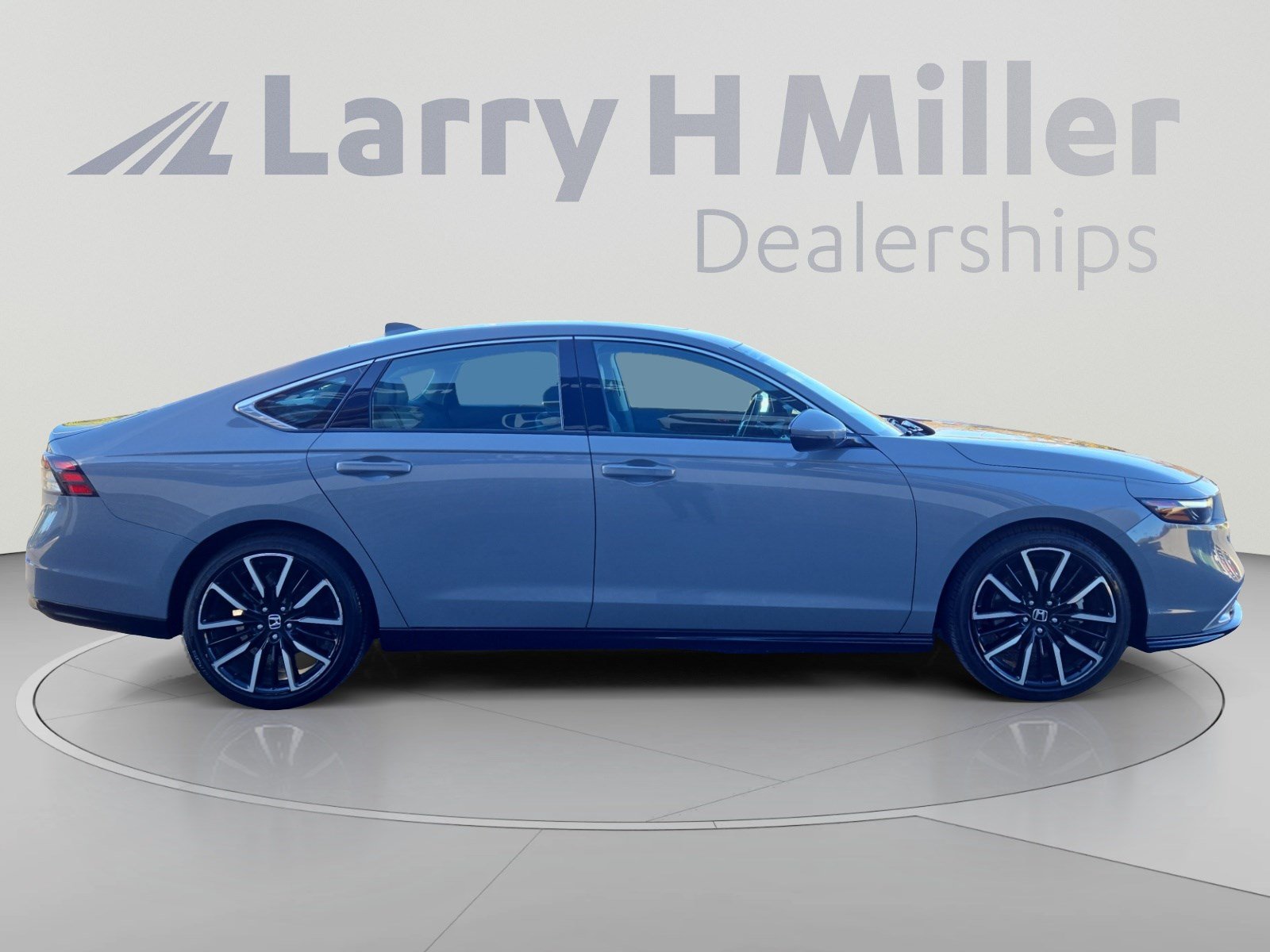 2025 Honda Accord Hybrid Touring - Photo 7
