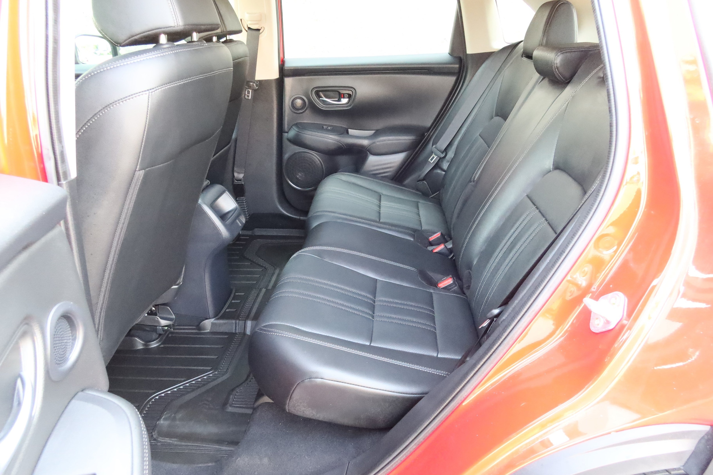 2025 Honda HR-V EX-L - Photo 30