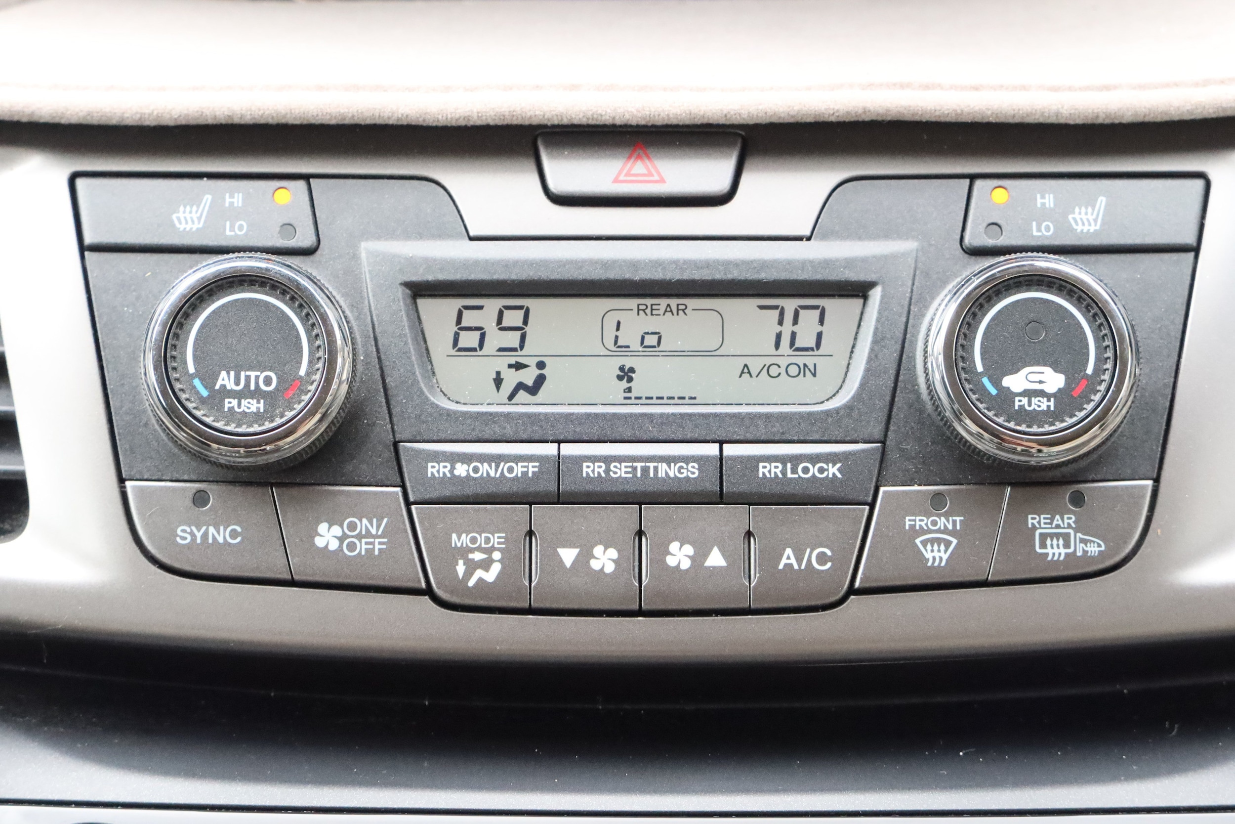 2016 Honda Odyssey EX-L - Photo 25