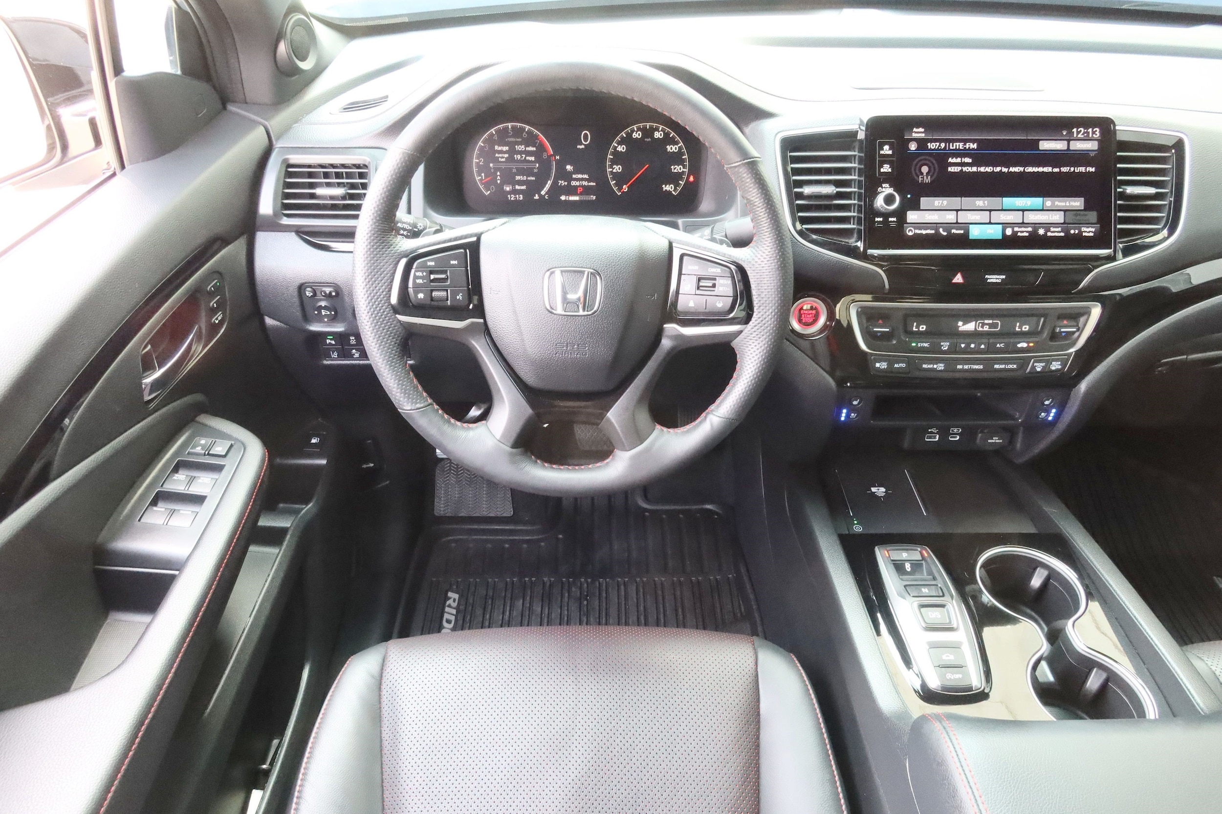 2024 Honda Ridgeline Black Edition - Photo 18