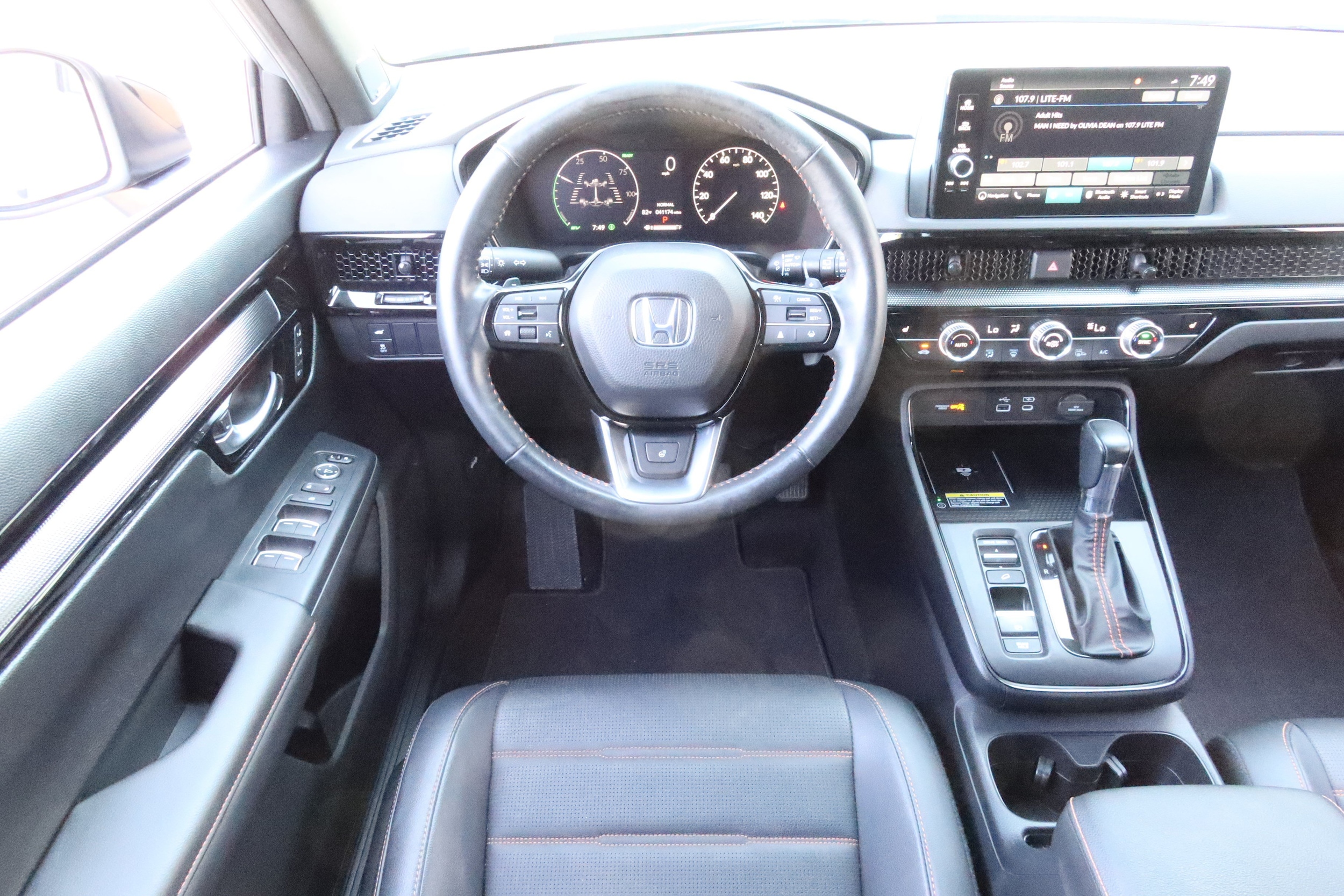 2024 Honda CR-V Sport Touring - Photo 18