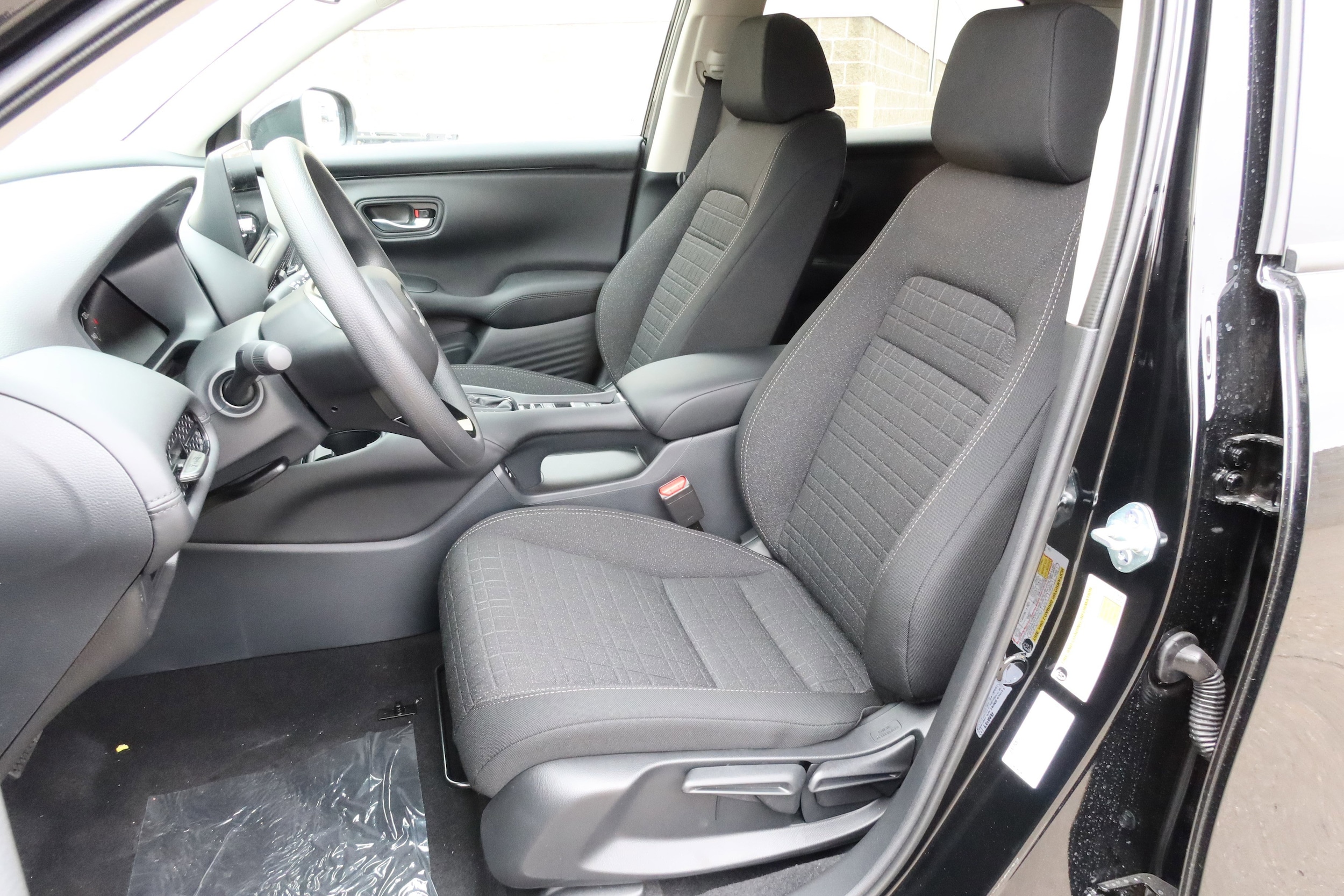 2026 Honda HR-V LX - Photo 12