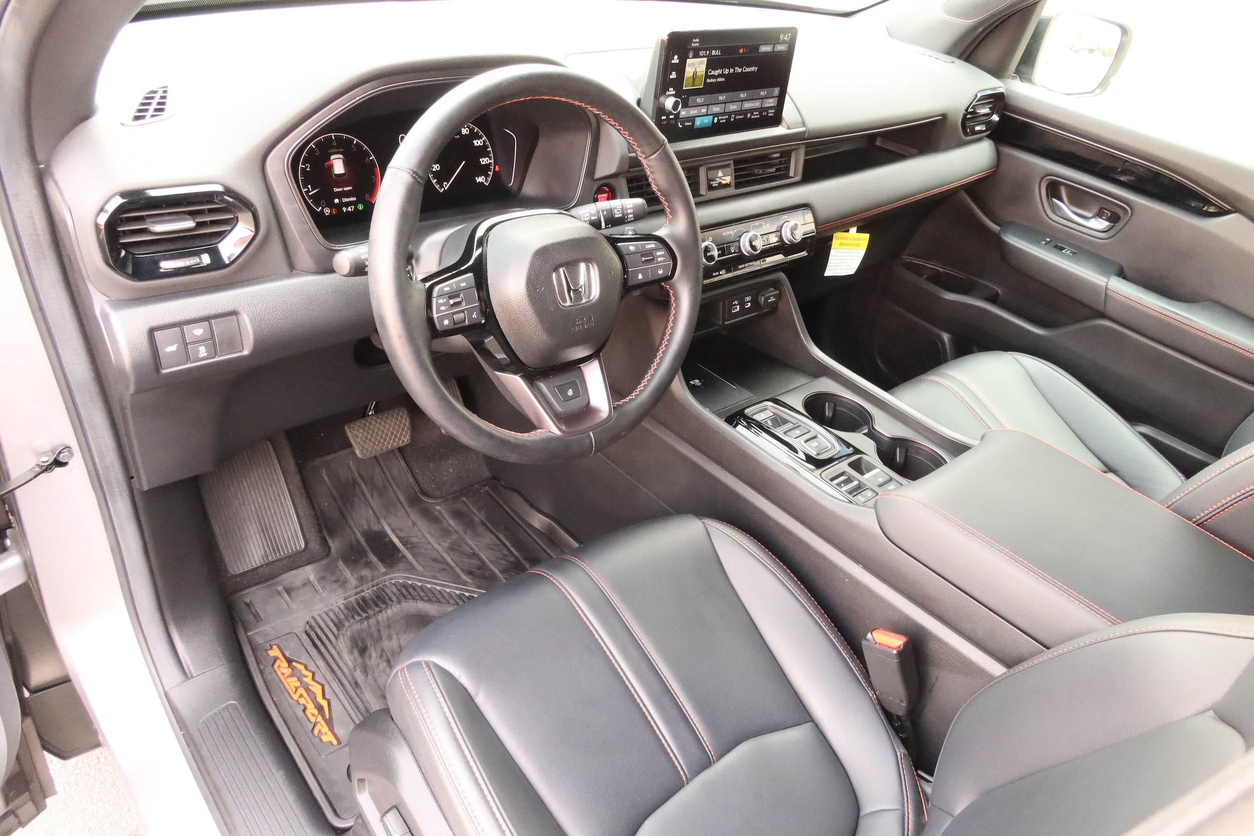 2025 Honda Pilot TrailSport - Photo 11