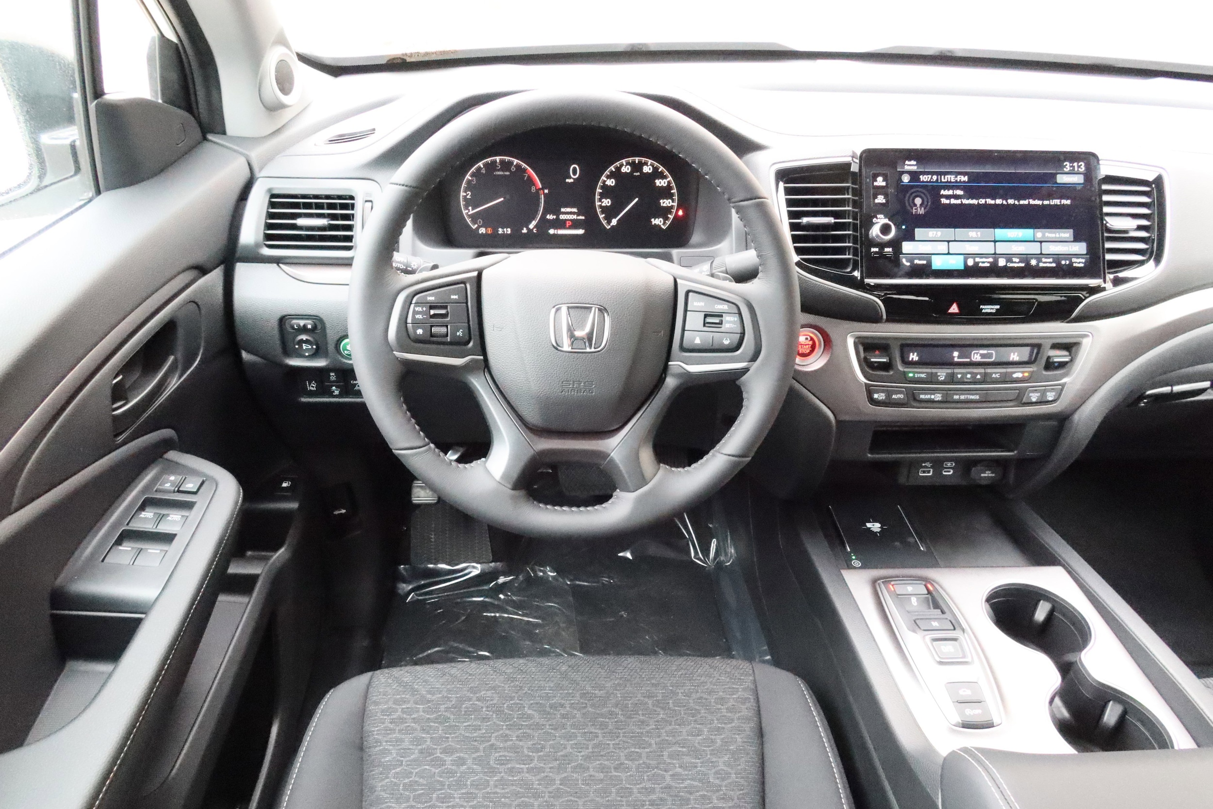 2026 Honda Ridgeline Sport - Photo 18