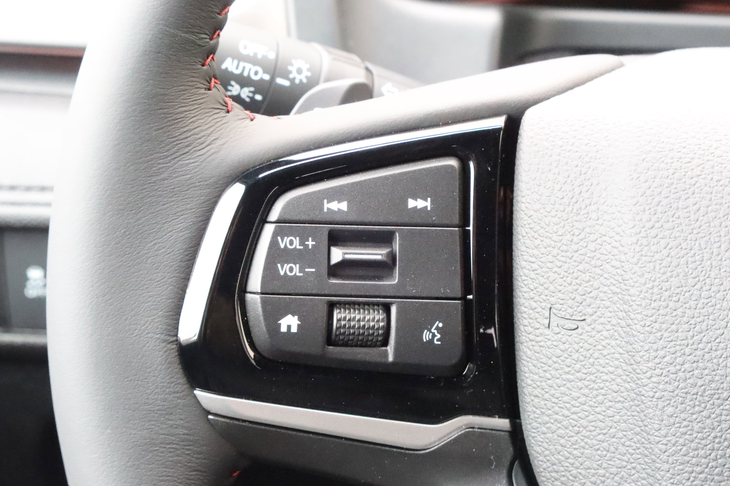 2026 Honda Odyssey Sport L - Photo 21