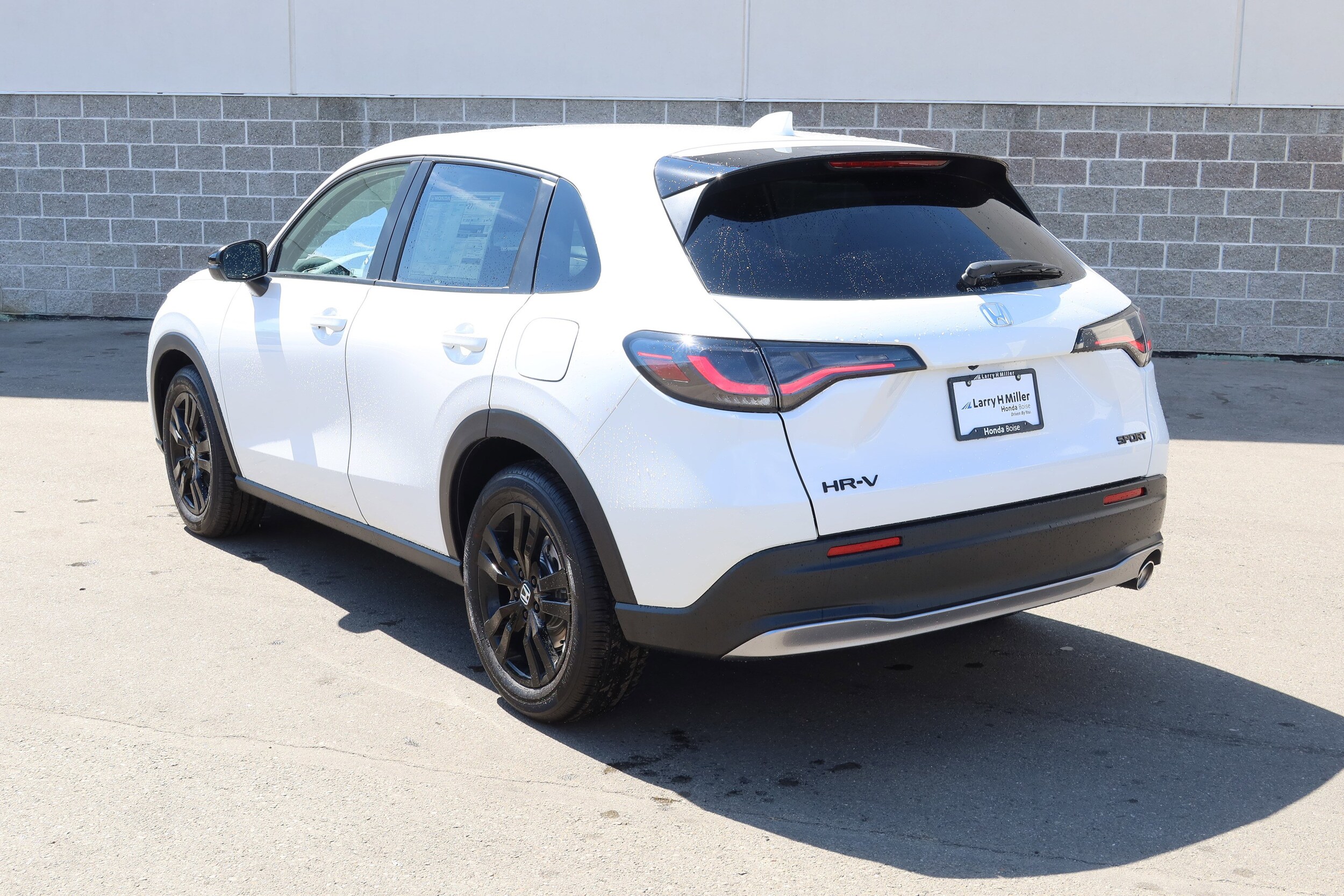 2026 Honda HR-V Sport photo 2