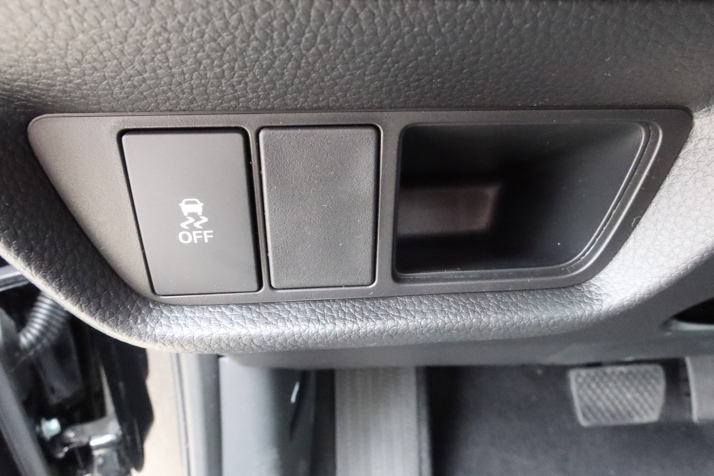 2026 Honda HR-V LX - Photo 16