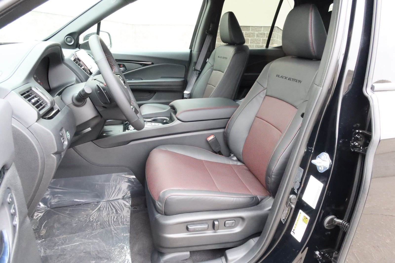 2026 Honda Ridgeline Black Edition - Photo 12