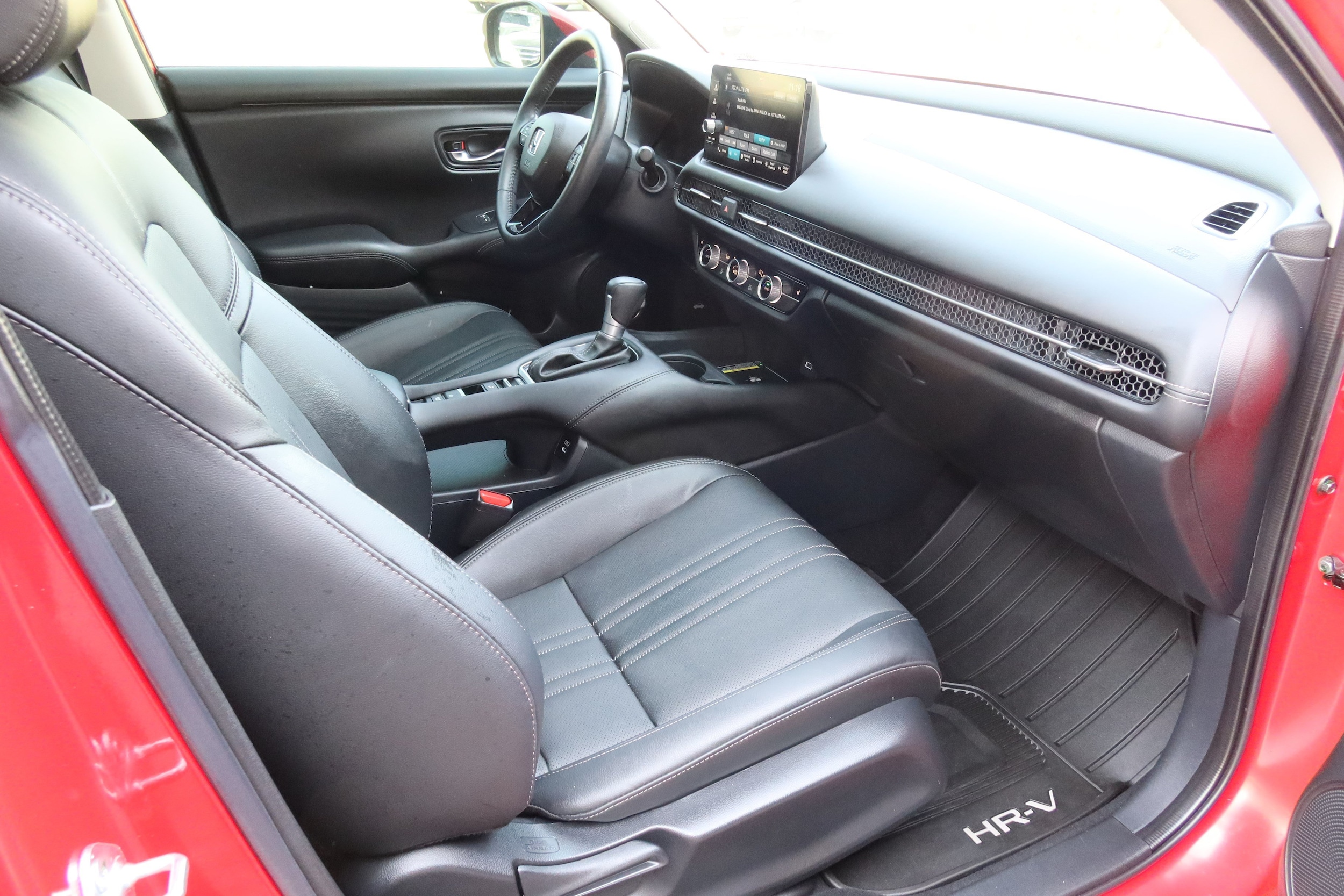2025 Honda HR-V EX-L - Photo 33