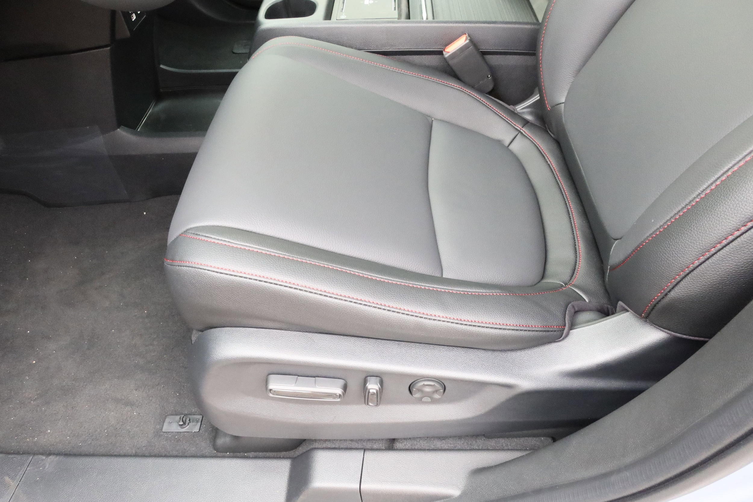 2026 Honda Odyssey Sport L - Photo 13