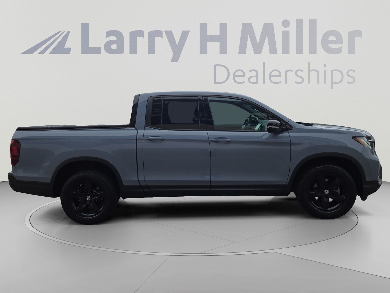 2023 Honda Ridgeline Black Edition - Photo 7